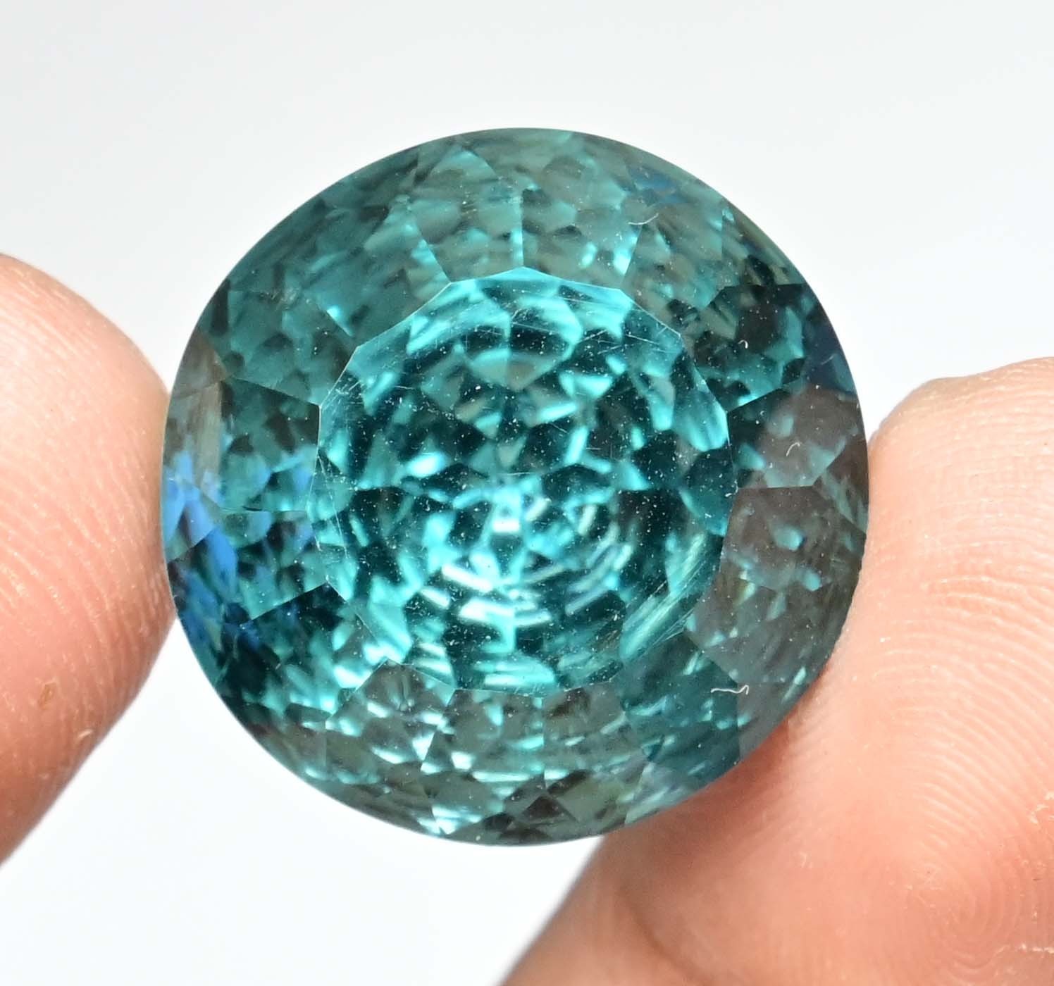 26.65 Ct Natural Greenish Neon Blue Paraiba Tourmaline Flawless Loose Gemstone