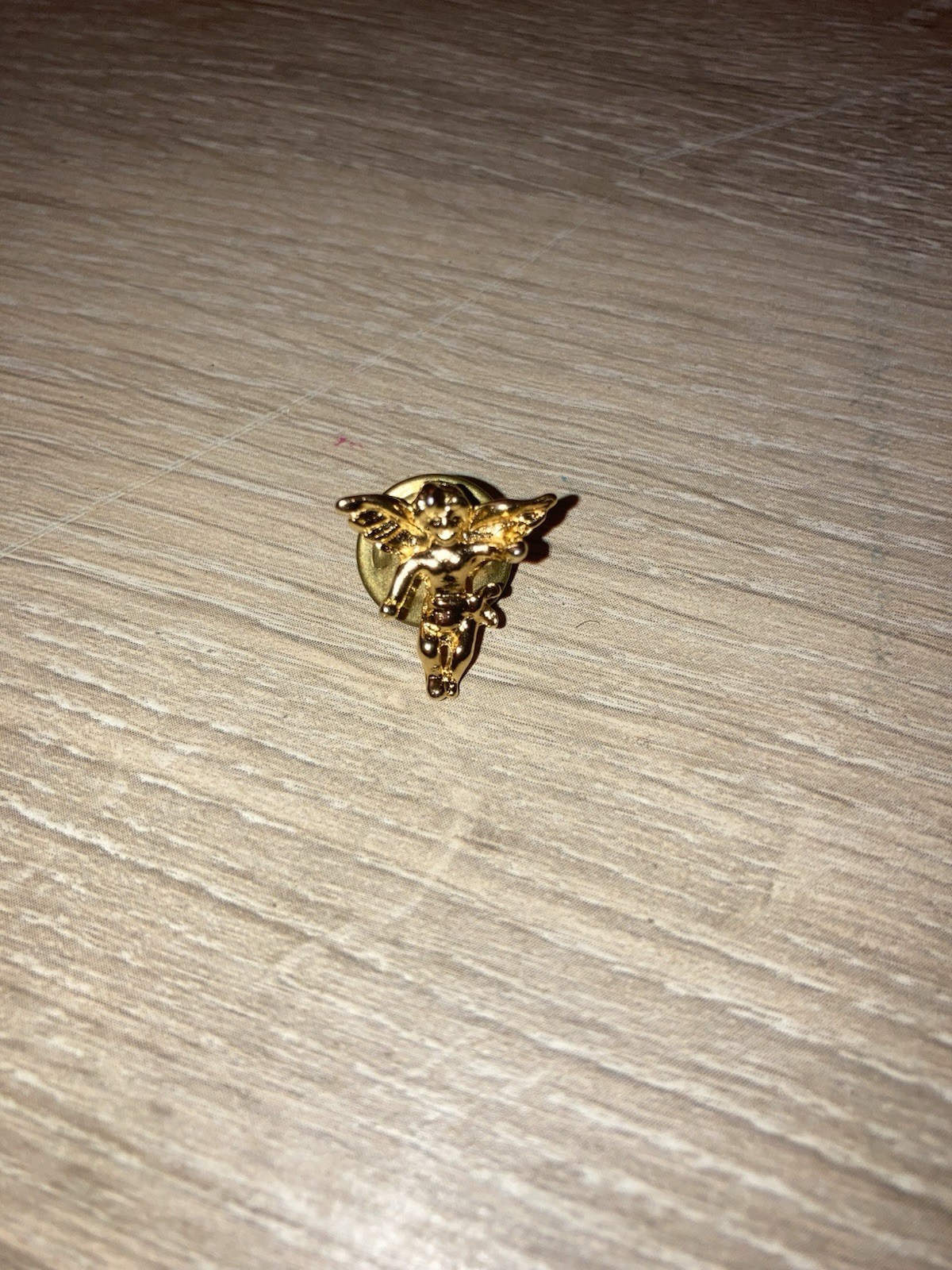 Angel Gold Color Lapel Pin Metal 0.75 in Butterfly Clutch Angel Theme