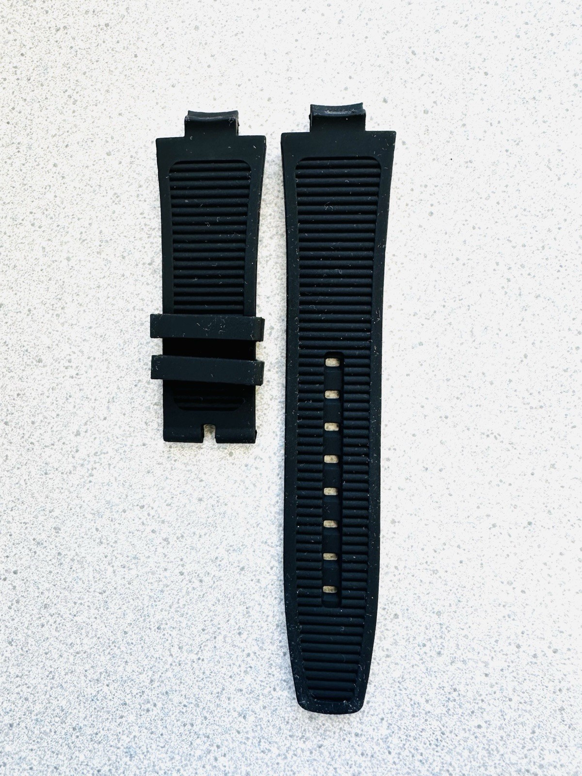 VERSACE WATCH STRAP, VE2H , BLACK RUBBER , TONGUE BUCKLE STRAP , VERSACE STRAP