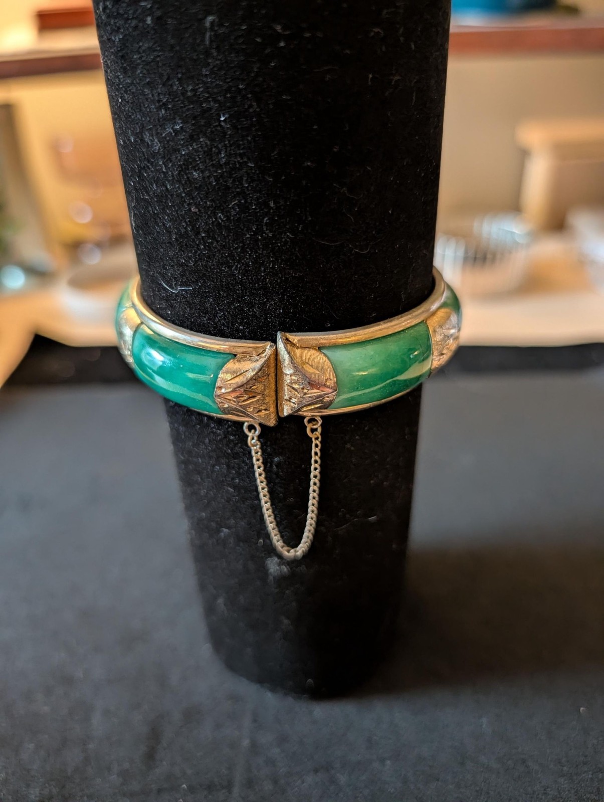 Vintage Green Lucite Hinged Bangle Bracelet Gold Tone Accents & Safety Chain