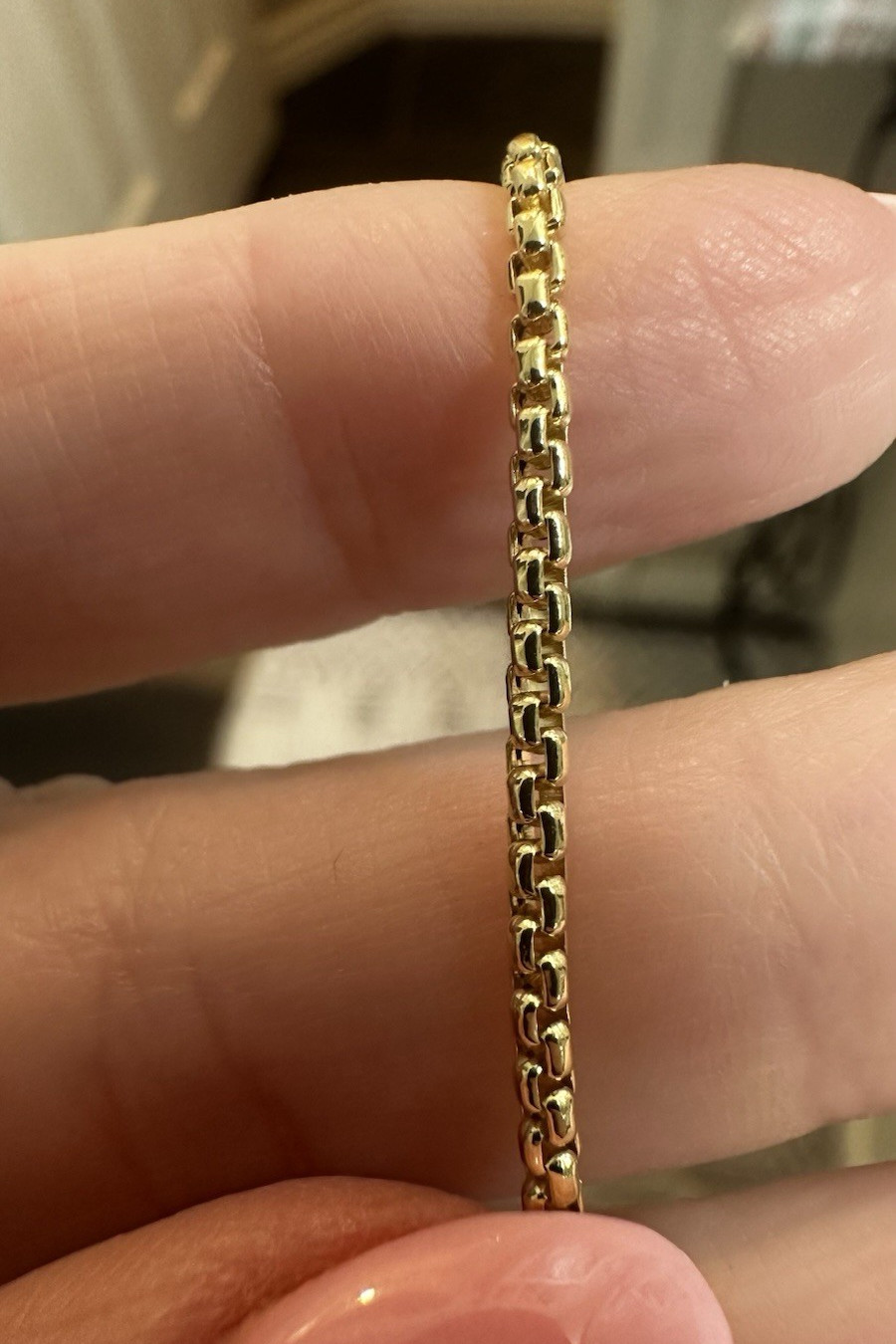 10k 18″ Yellow Gold Box Chain Necklace with Lobster Clasp, Signed