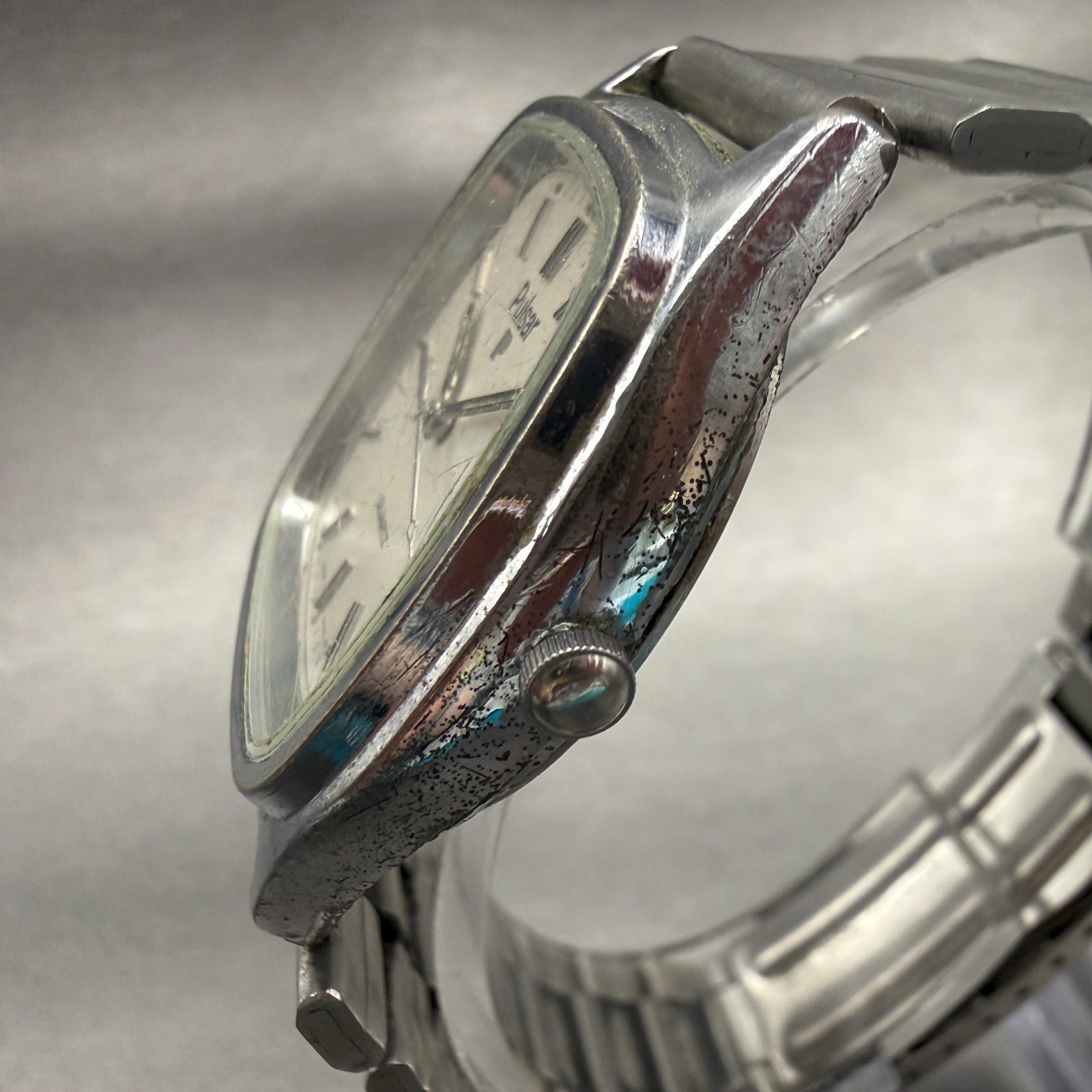 Seiko Pulsar Watch Men 33mm Silver Dial Silver Tone Date Y147-5009 New Battery