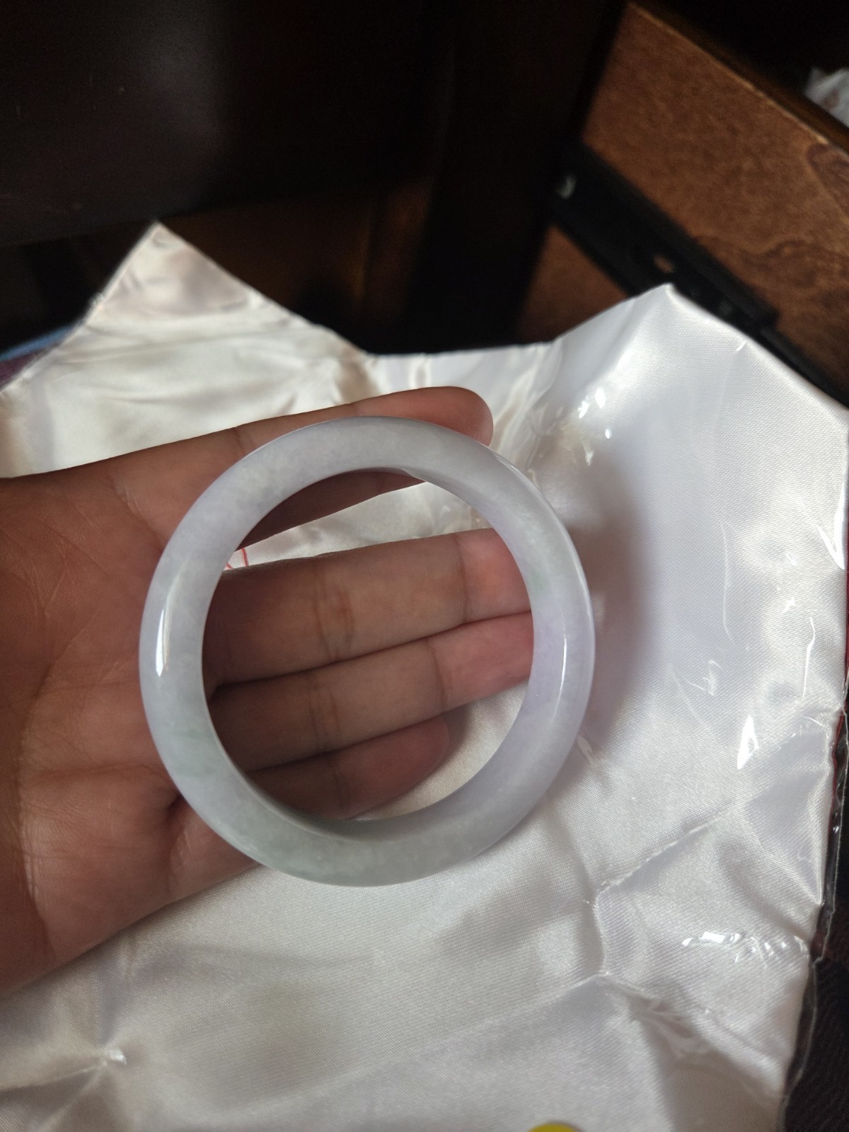 Grade A Jadeite Jade Round Bangle Lavender with green Floating with 56/57 mm
