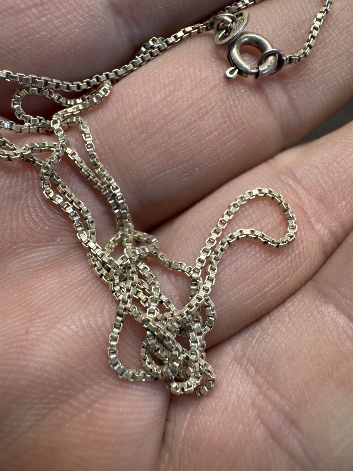 Italy 925 Sterling Silver Box Chain Necklace 18” 2.7g Lobster Clasp Fine
