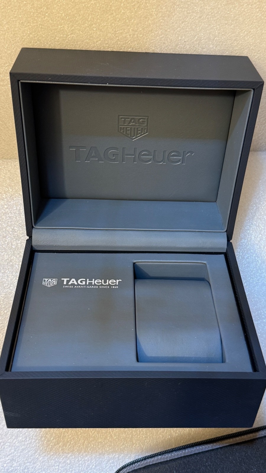 Genuine TAG Heuer Travel Cases Lot + Travel case + User Manual Authentic