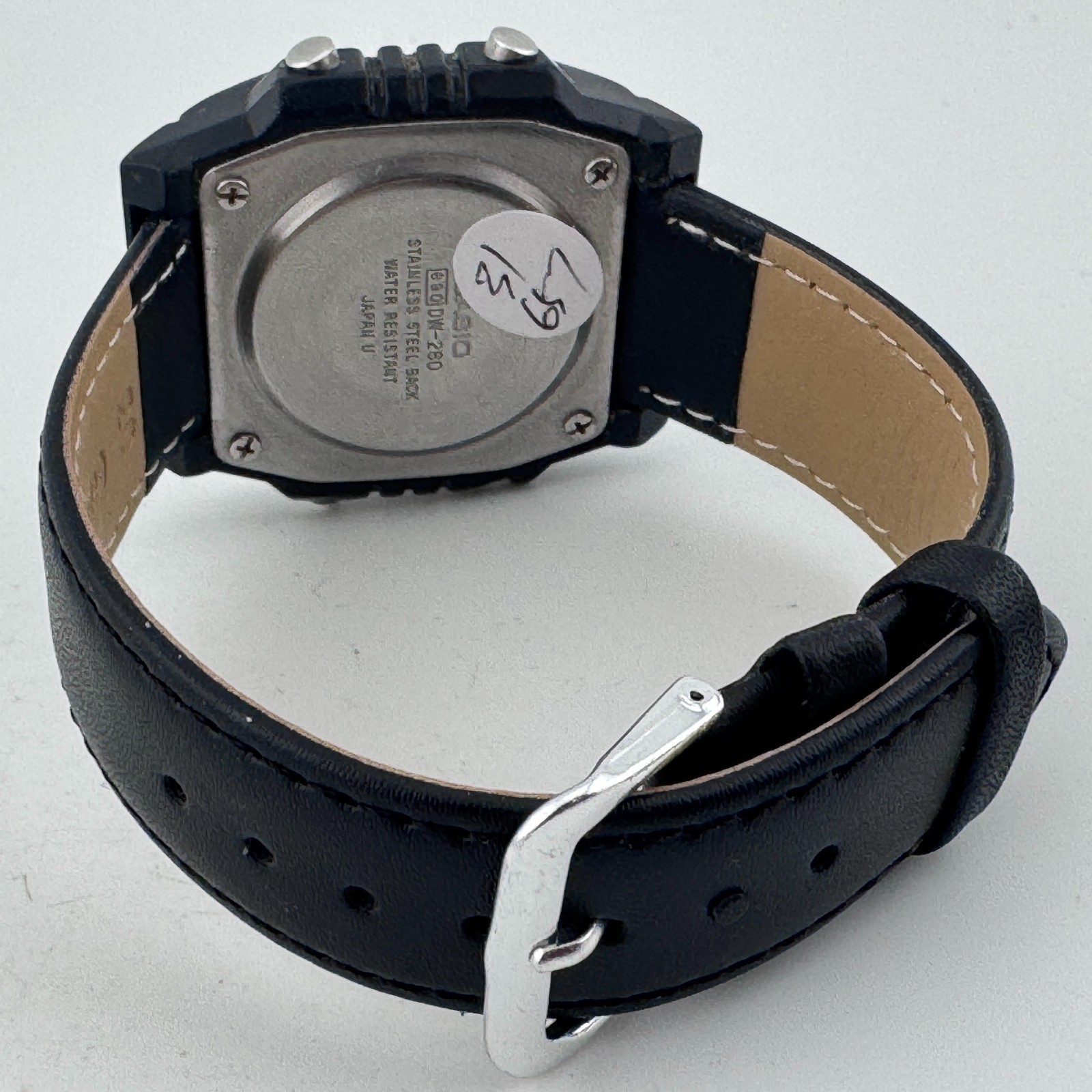 VTG Casio Digital Watch DW-260 Mod 890 Men 200m Black Alarm Chrono New Battery