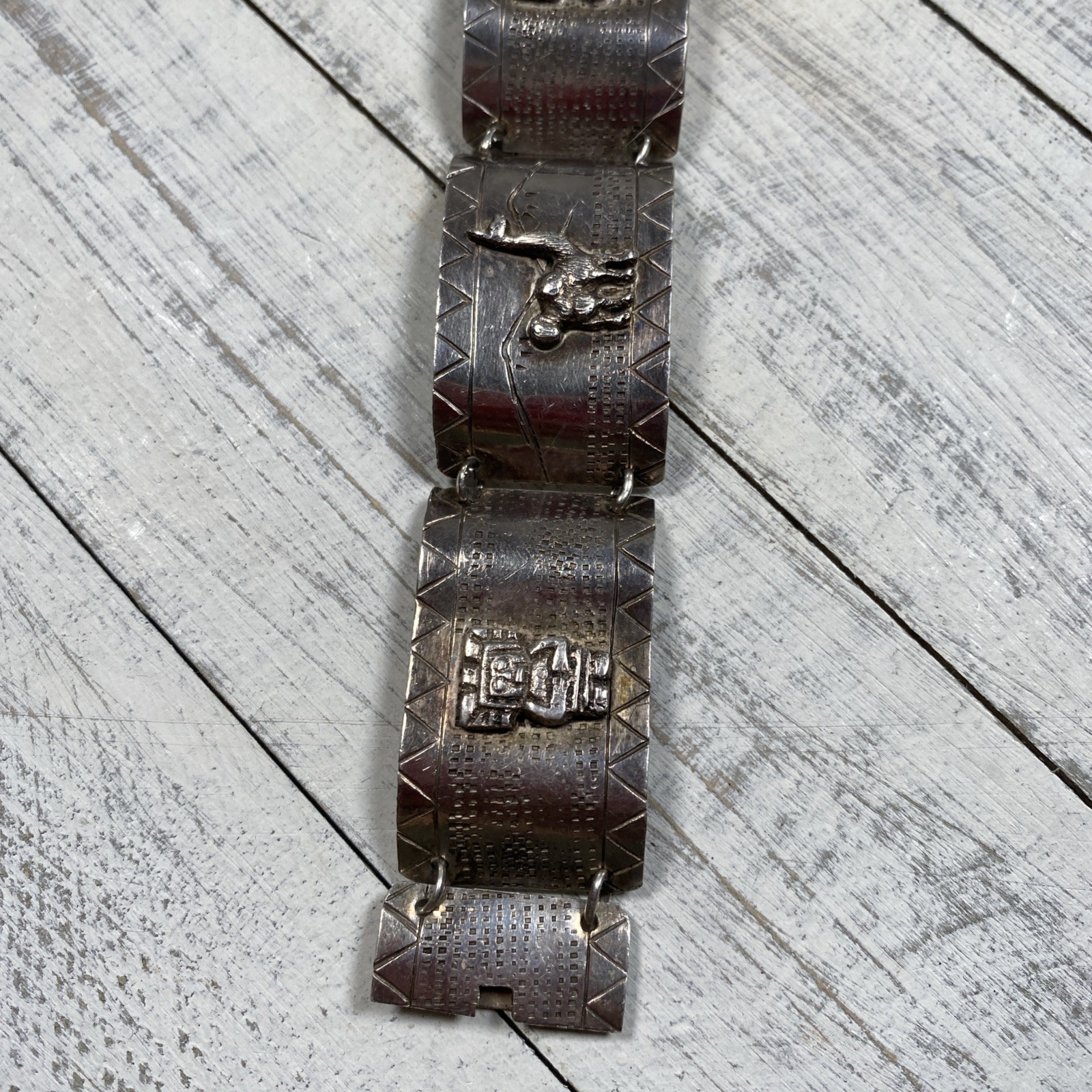 Peruvian Industries 900 Silver Vntg Linked Mayan & Alpaca Story Teller Bracelet