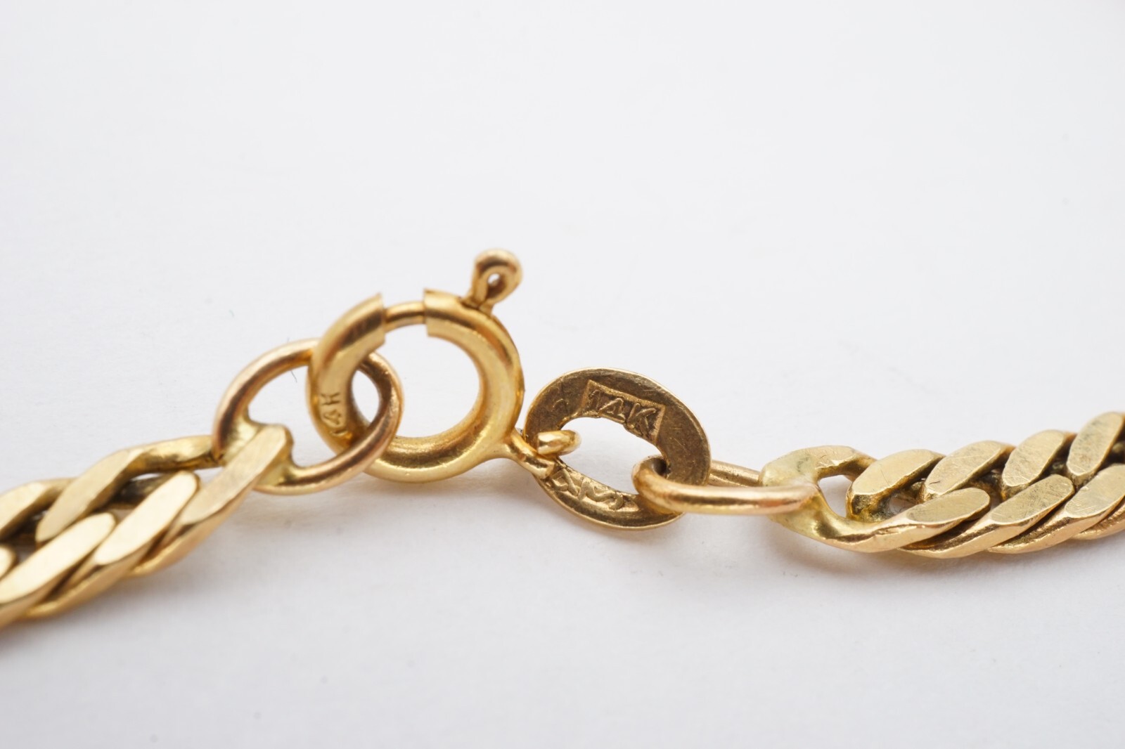 Vintage 14k Yellow Gold Herringbone Bracelet 8.5″ 3.25mm
