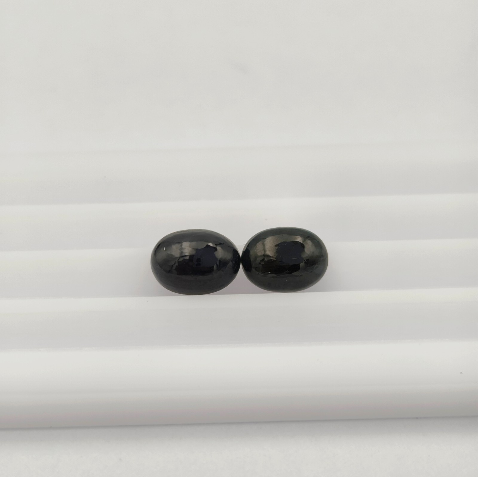 3.70 Ct Natural Black Onyx Oval Cabochon Gemstone 8×6–8.2×6.1mm Brazil