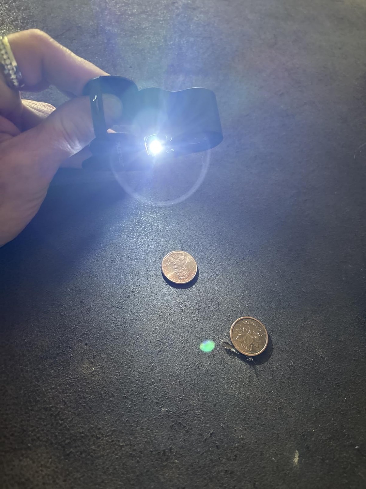 30X 60X LED Illuminated Jewelers Loupe – Portable Magnifier for Gems & Coins