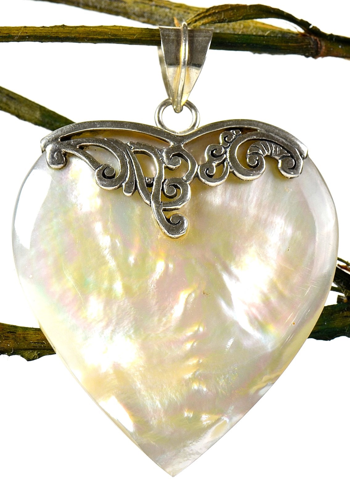 Pendant 925 Silver, White heart Shell finish fine jewelry (SSP-70005)