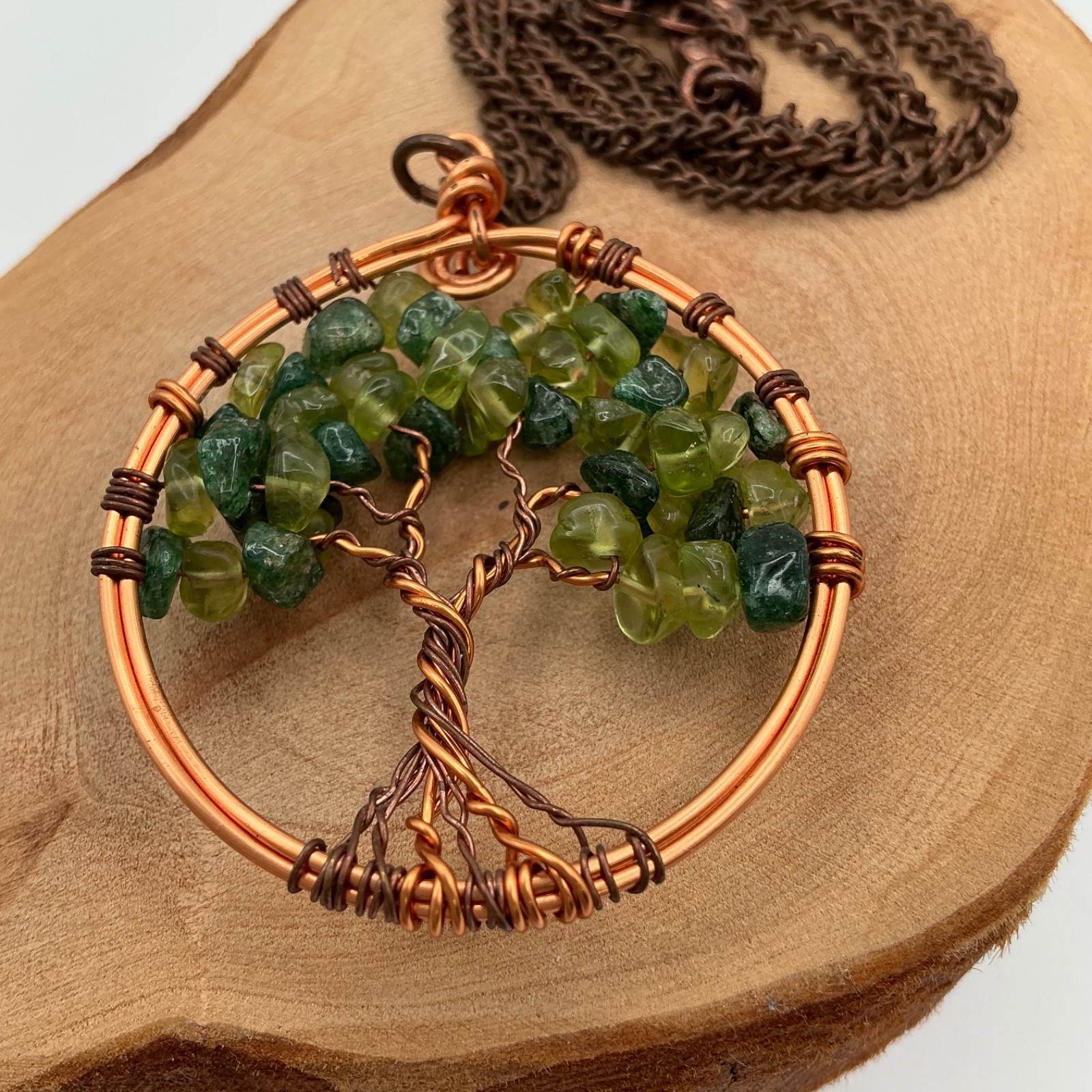 Vintage Tree of Life Green Stone Pendant Round Cut Copper Wire Necklace Handmade