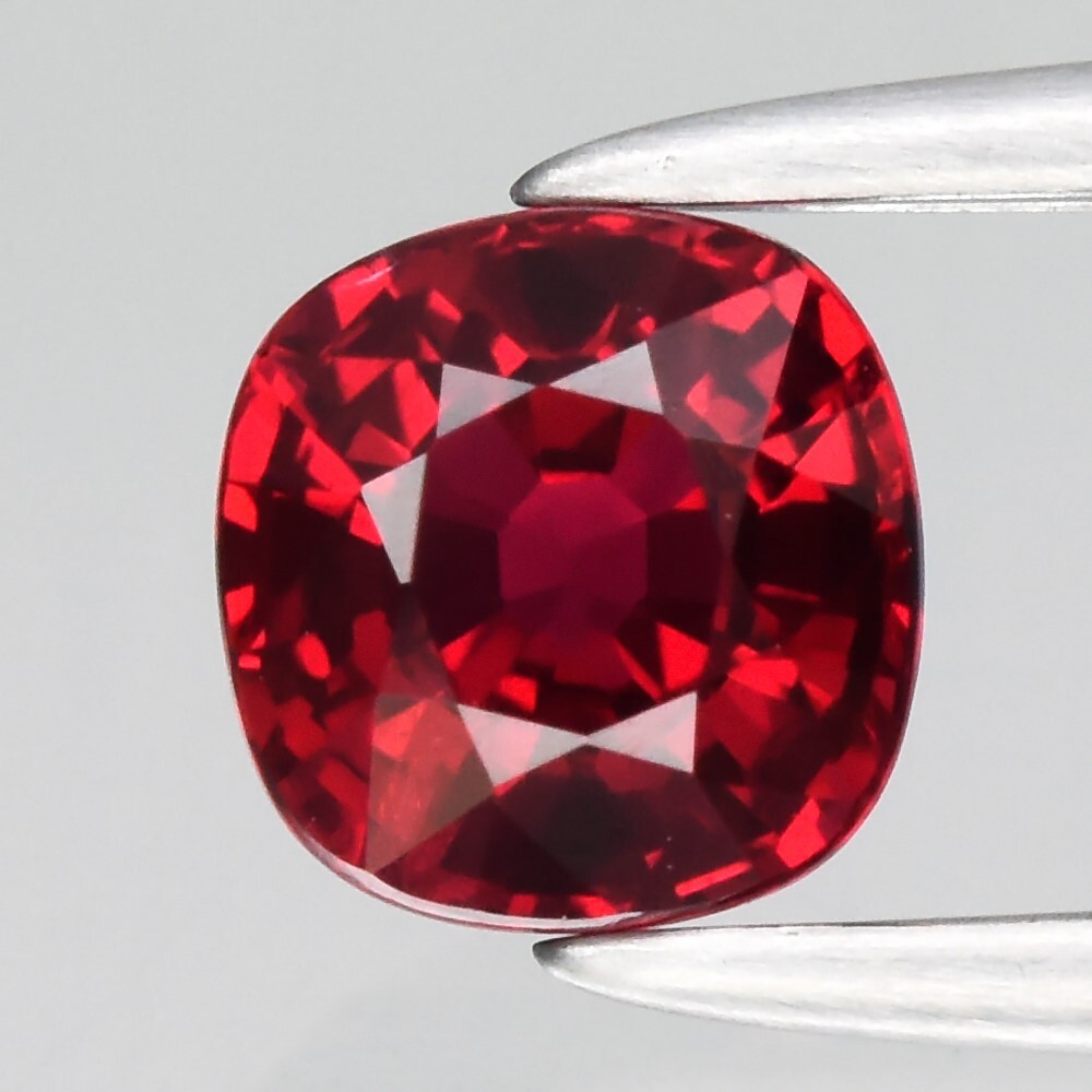 Rare! 0.54ct 4.5×4.3mm VVS Cushion Natural Red Spinel Gemstone, Myanmar