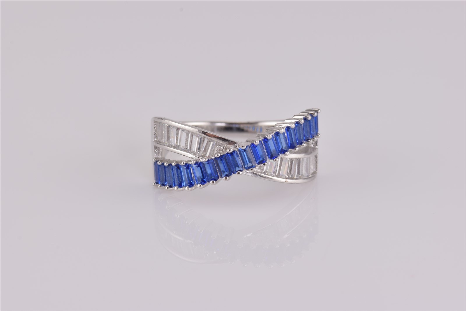 Fuzion Creation Sterling Silver Blue & White Cubic Zirconia Band Ring 925 Sz: 9
