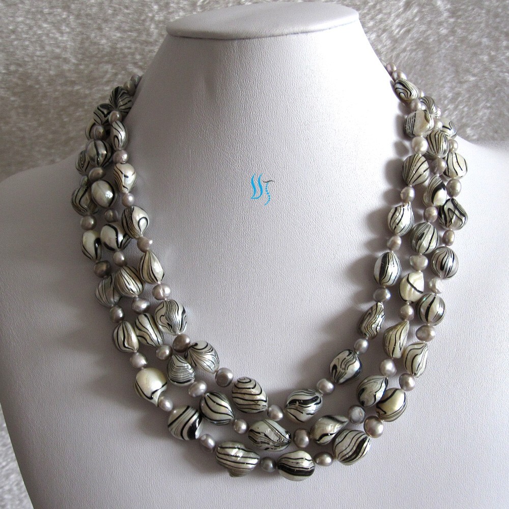 18-20″ 5-11mm Gray White Wave 3Row Baroque Freshwater Pearl Necklace