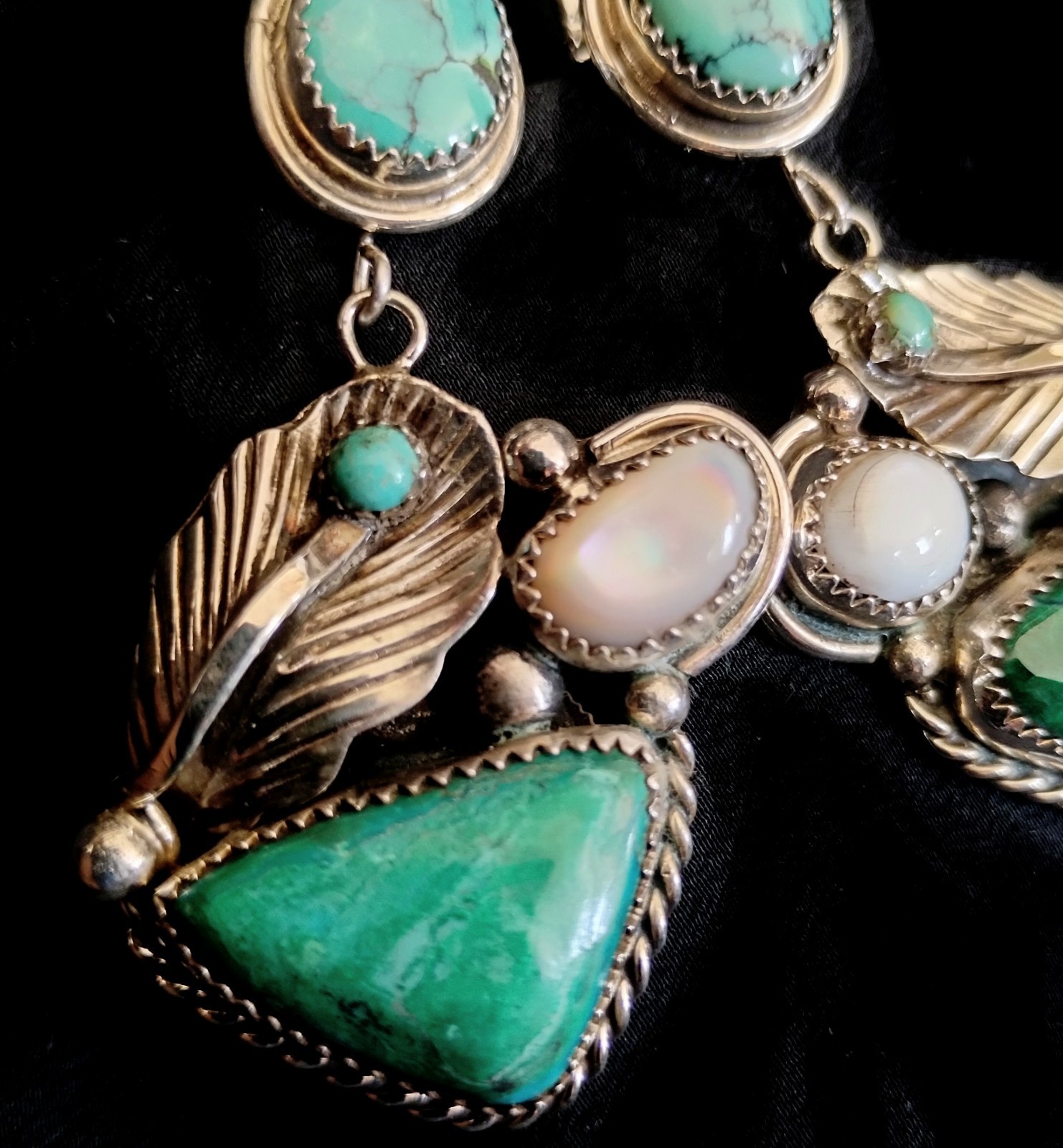 NAVAJO TURQUOISE DANGLING EARRINGS 2.5″ Long /Sumptuous Rich Unique/Touch Of MOP