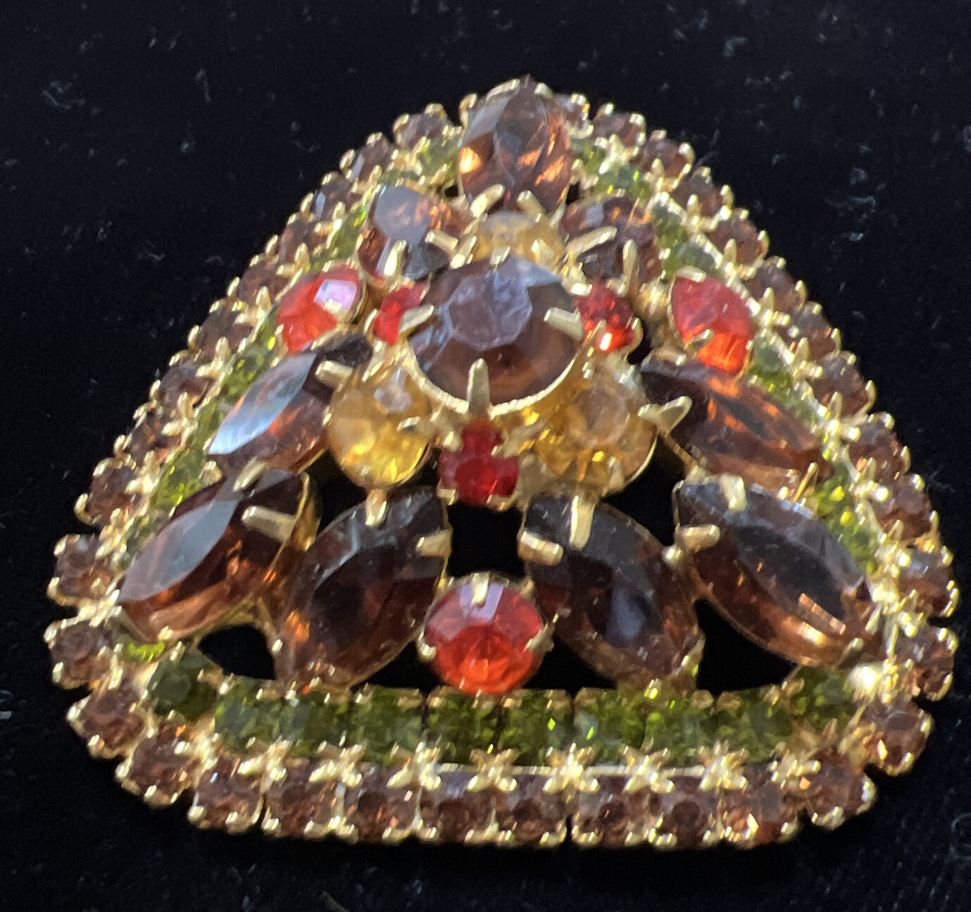 Juliana D&E Rhinestone Brooch Autumn Colors of Hyacinth Sable & Olivine Domed