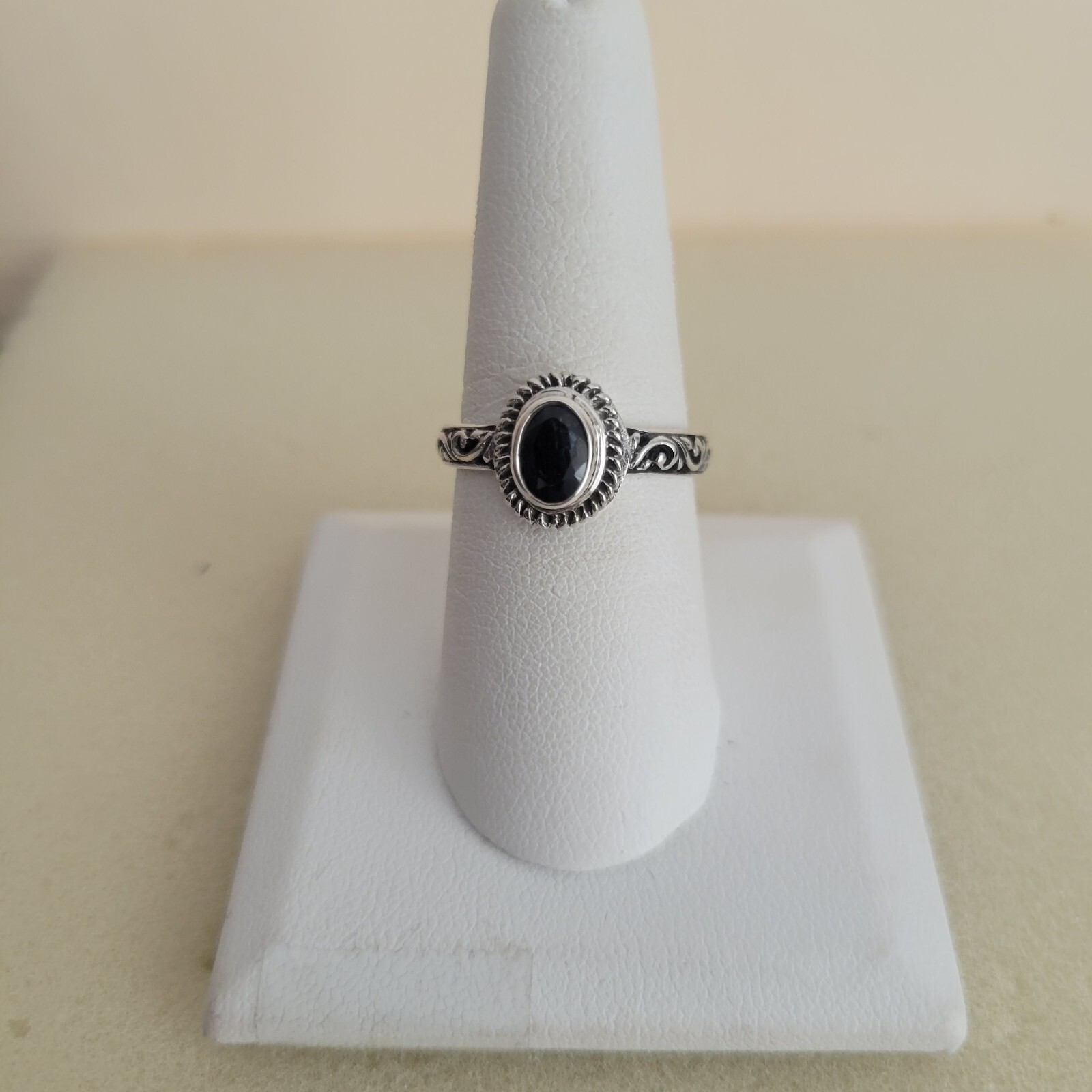 Bali Legacy Diffused Blue Sapphire 925 Sterling Silver Ring (Size 8) 1.40 Cts