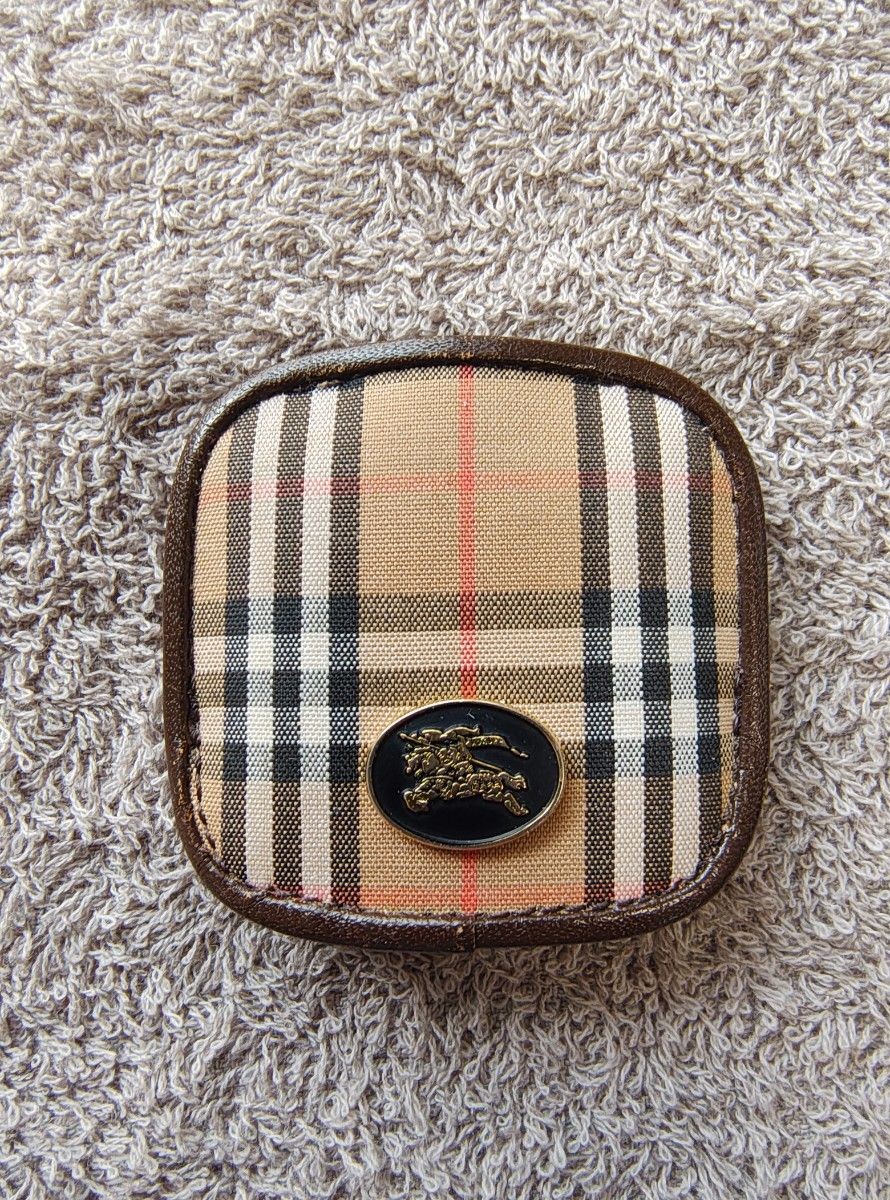 Burberrys Pocket Watch Quartz Gold White Dial w/ Chain & Nova Check Case Japan