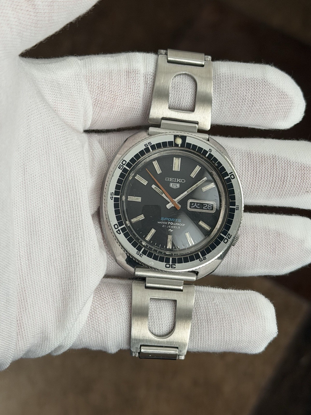 Rare Vintage Seiko 5 Sports 7019-8030 Men’s Automatic Dress Sports Watch JDM 70s