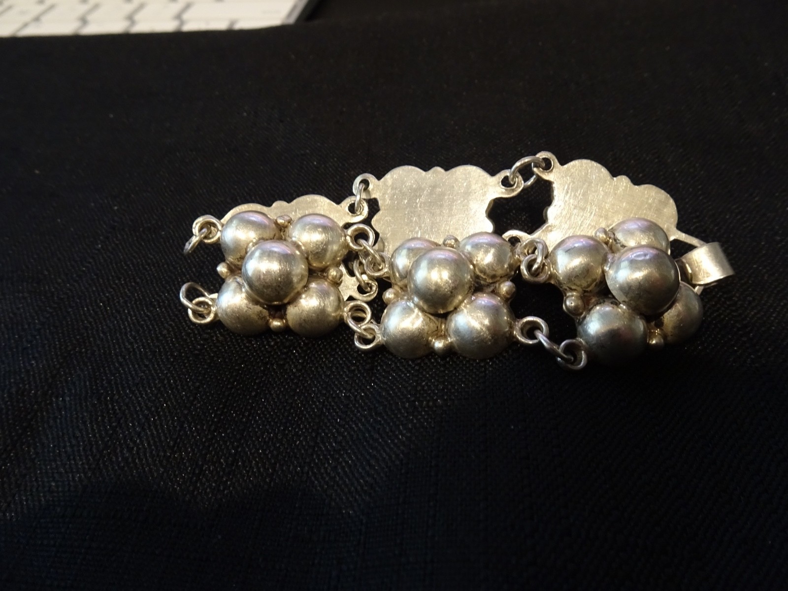 # 506-VINTAGE STERLING SILVER MEXICO SILVER BRACELET-VERY NICE