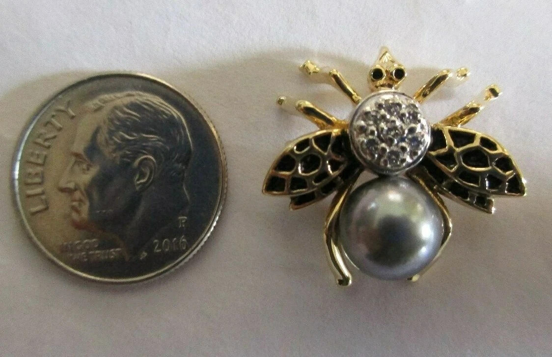 18K Gold Diamond & Tahitian Pearl Mosquito Pendant / Brooch 4.40 Grams