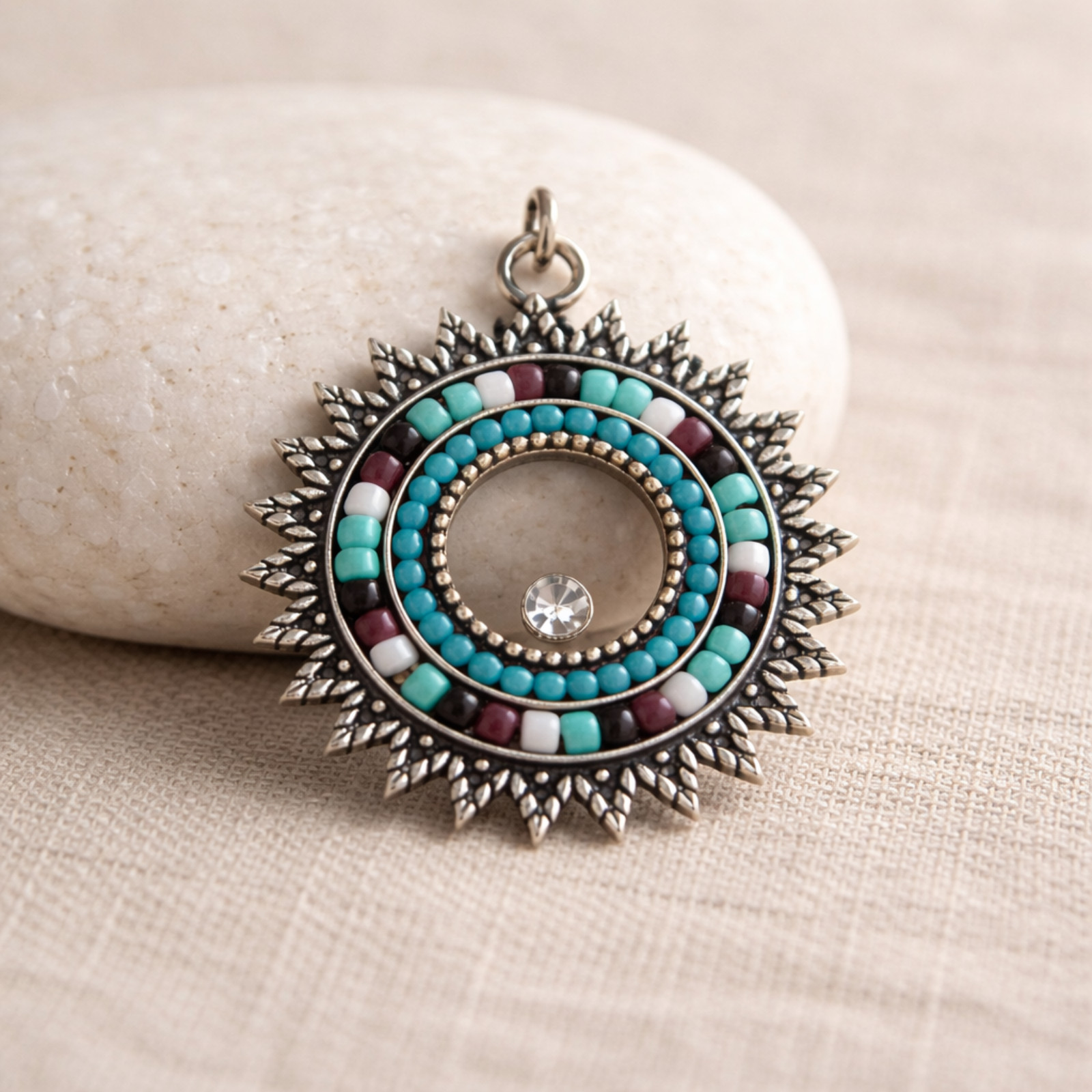 Beaded Burst Metal Pendant Necklace for Women Elegant Charm Fashion Jewelry Gift