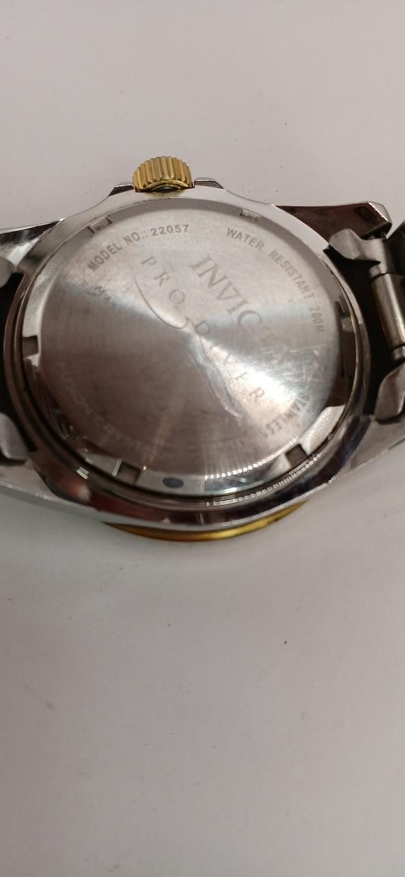 INVICTA 22057 Watch Wristwatch Works Men 8696