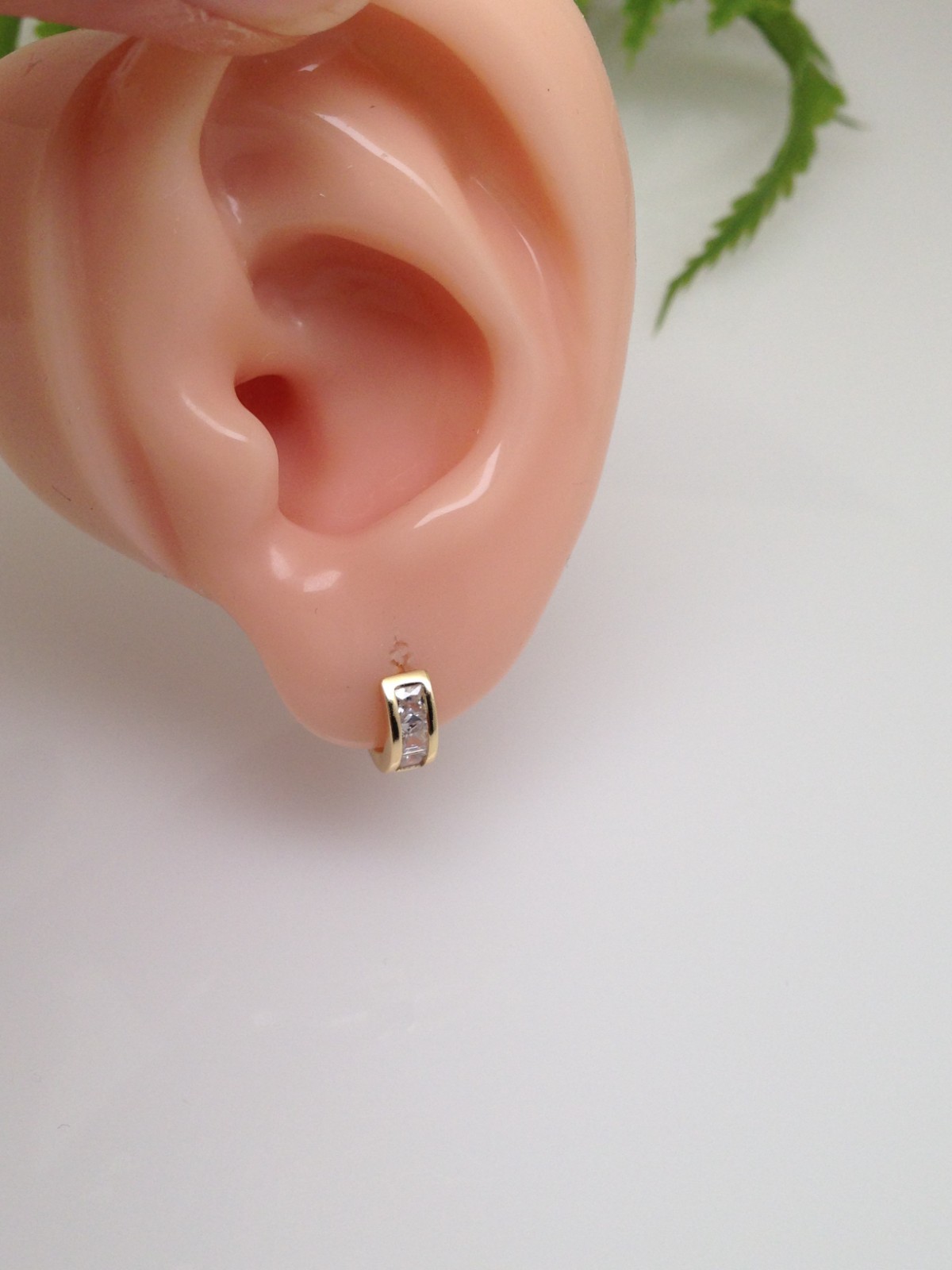 925 Sterling Silver Princess CZ Huggie Hoop Earrings Gold 9.5mm/6.9mm x3.5 TINY