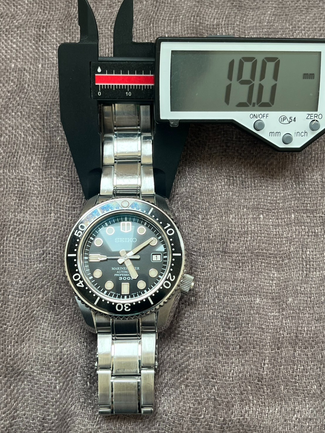 SEIKO Prospex Marine Master 300m SBDX001 / 8L35-0010 Men’s Watch