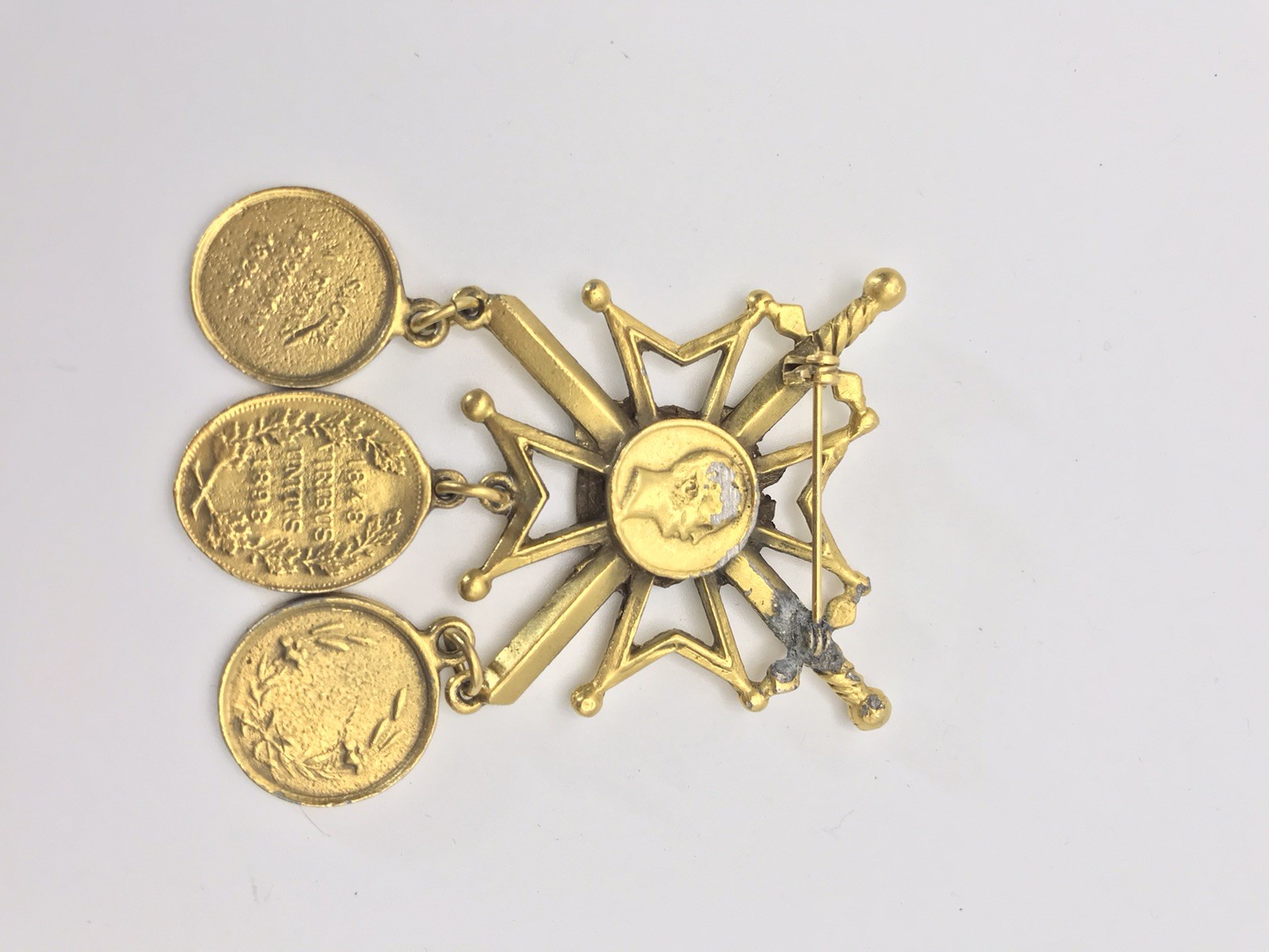 Vintage Coat of Arms With Crossing Swords Crest Coins Brooch Pin Viribus Unitis