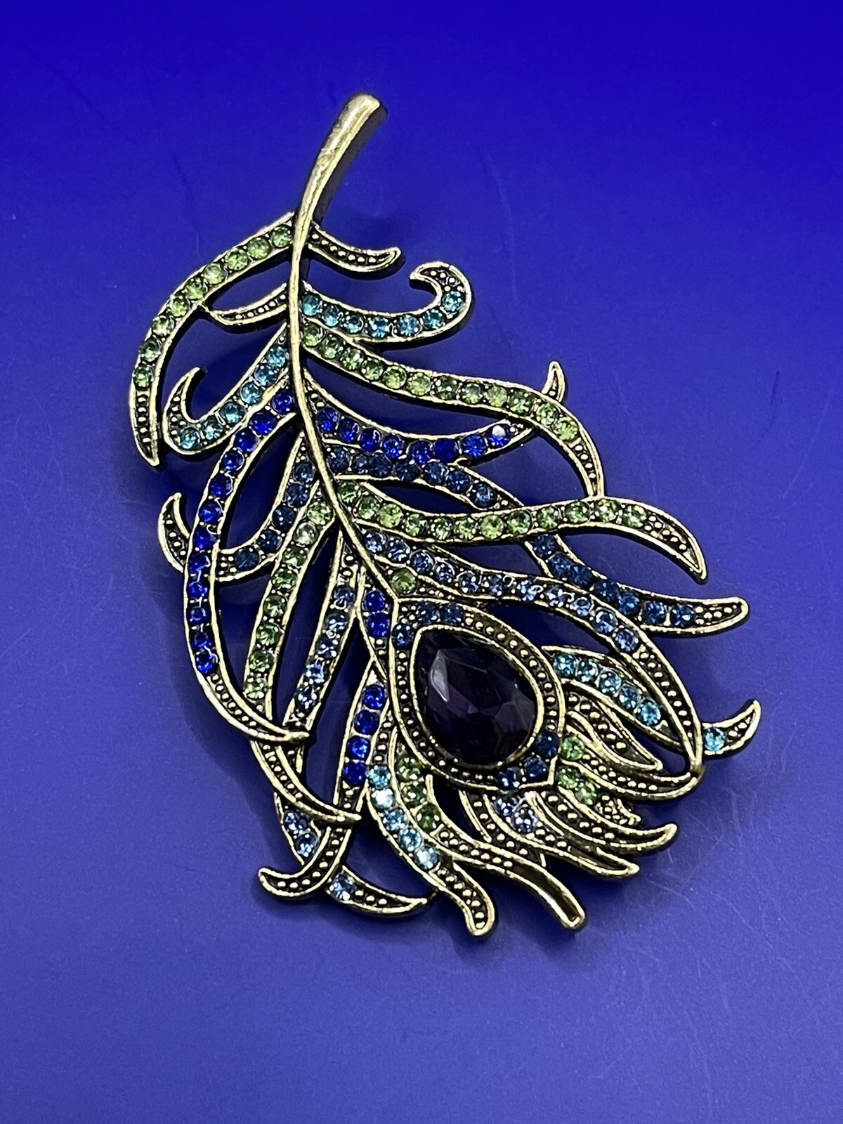 Gold Tone Peacock Feather Rhinestone Brooch Pin