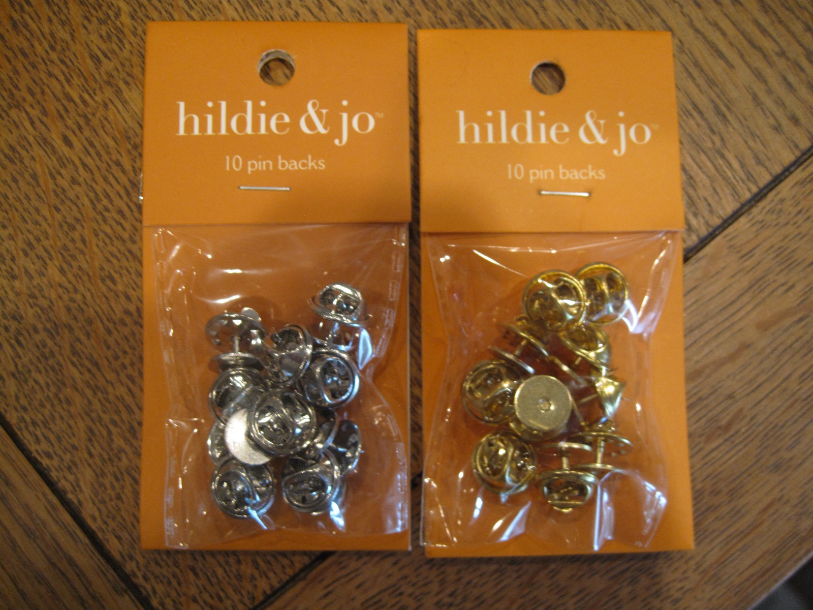 Hildie & Jo Pin Backs x 20