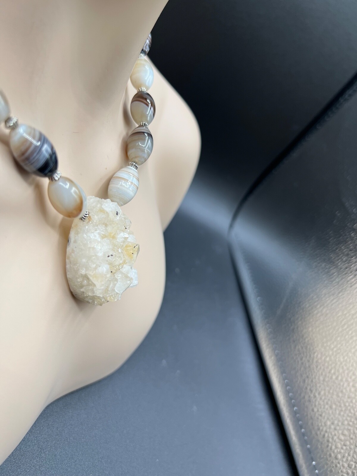 NATURAL DRUSY QUARTZ PENDANT WITH BOSTWANA AGATE BEAD NECKLACE EARRING SET