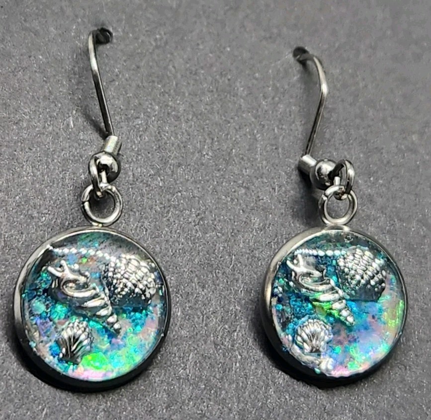 Handmade Resin Earrings – Stainless Steel – 12 mm – Ocean Treasures