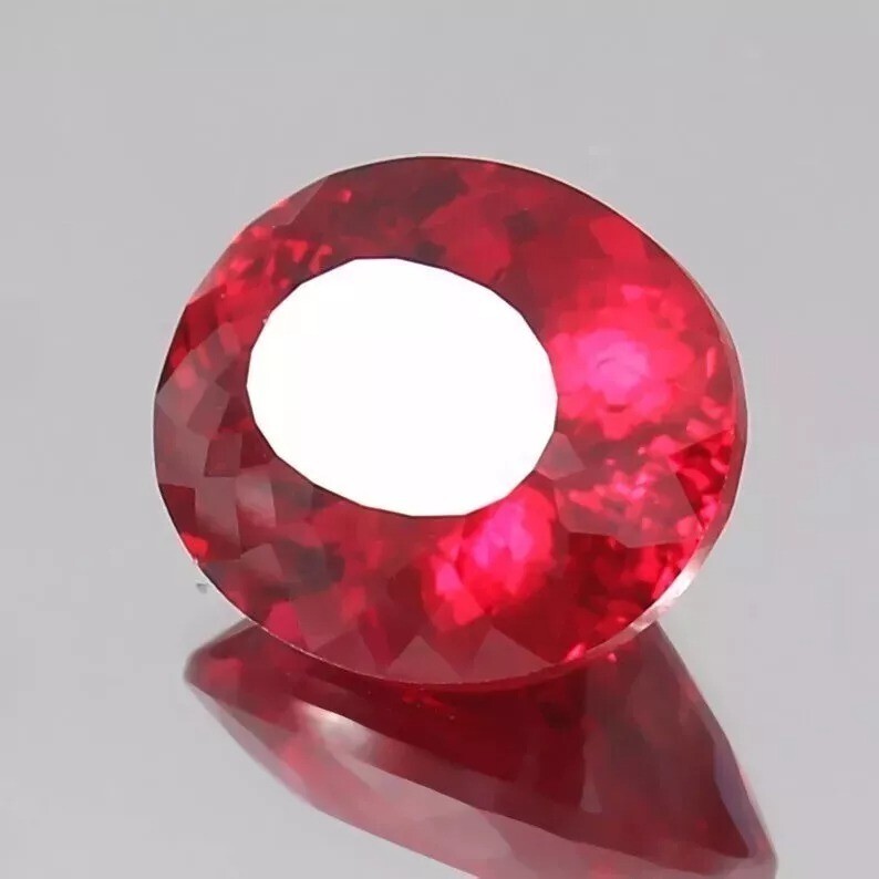 Blood Red 8.19 Ct Mozambique Unheated Flawless Grade Ruby Oval Gemstone Cut AAA