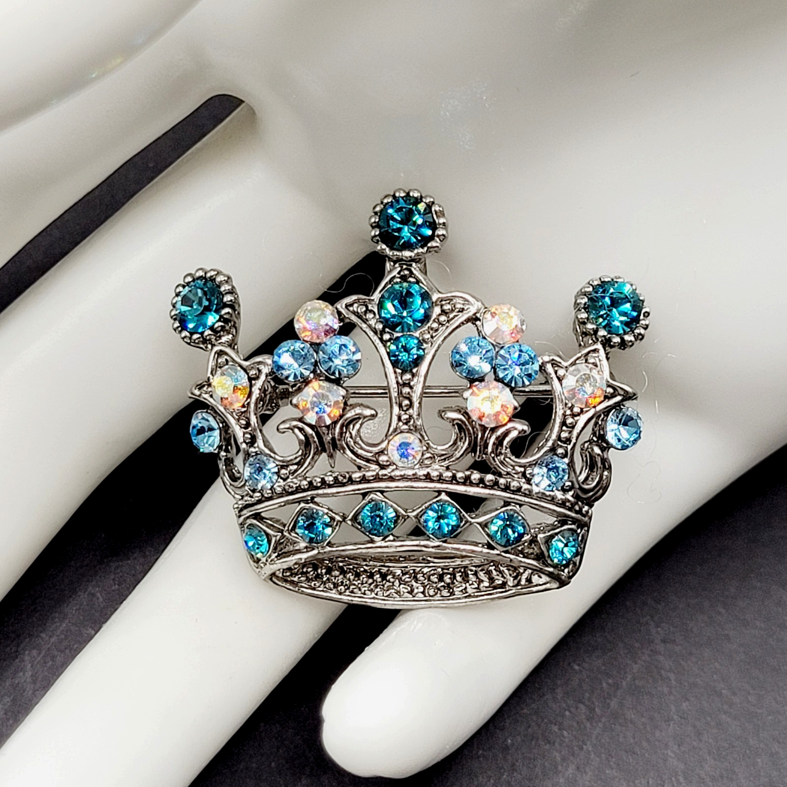 Regal Royal Queen Crown with Light Blue Rhinestone Silver Tone Pendant Brooch