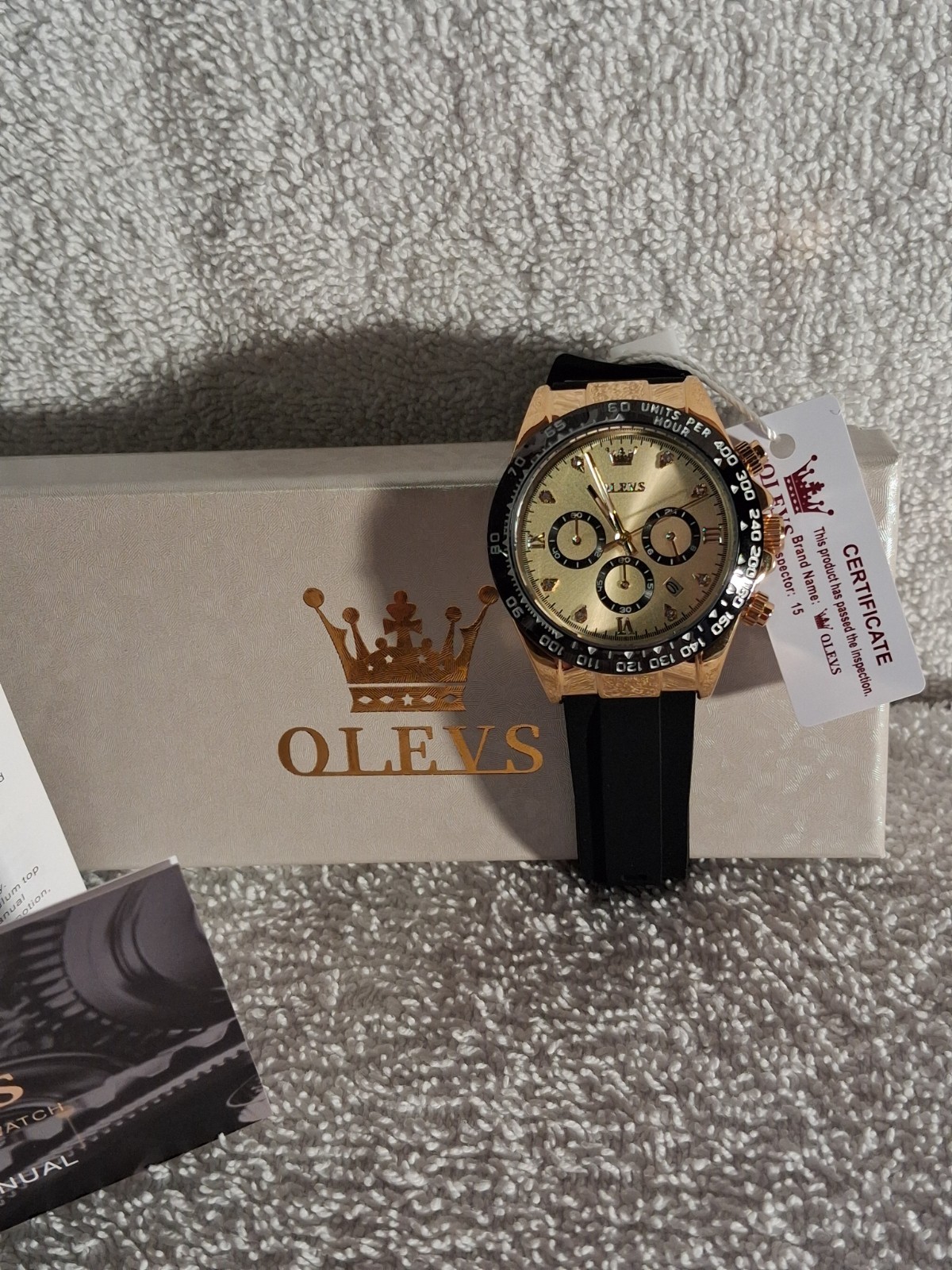 OLEVS Men’s Chronograph Watch Big Face Gold-Tone Black Silicone Band New Box