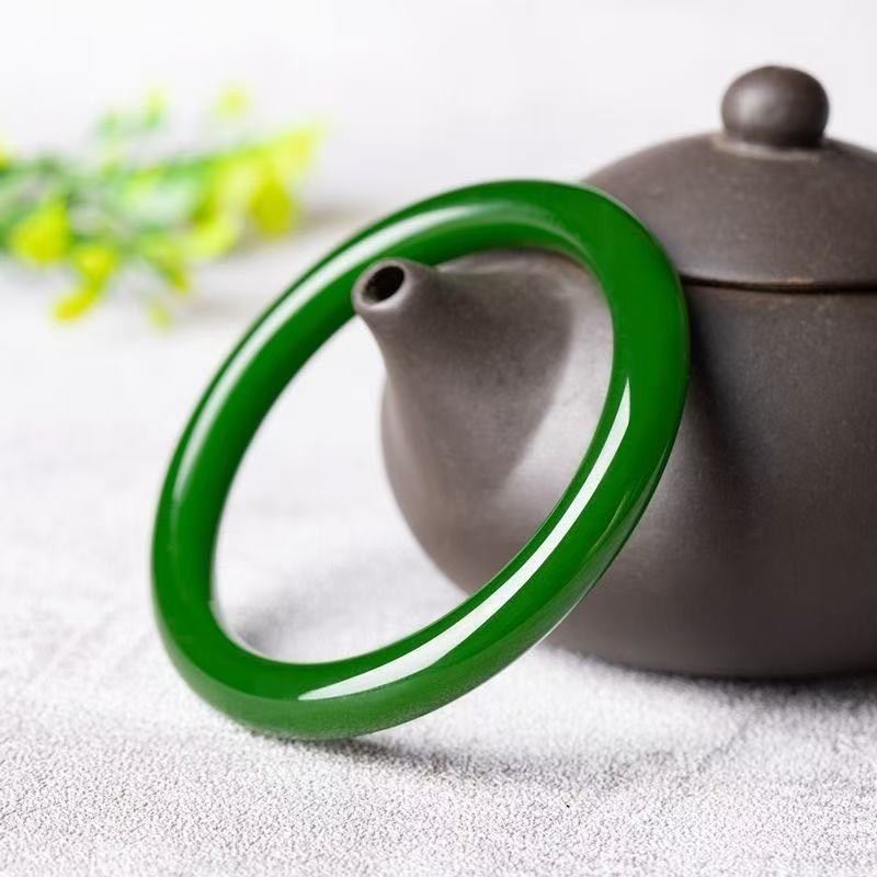 Natural Ice King Green Jade Full Green Natural Quartzite Bracelet 54-64mm