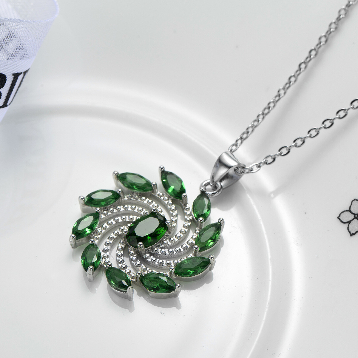 Hot Wheels Stainless Steel Necklace Jewelry Zircon Pendant Sweater Chain #10338