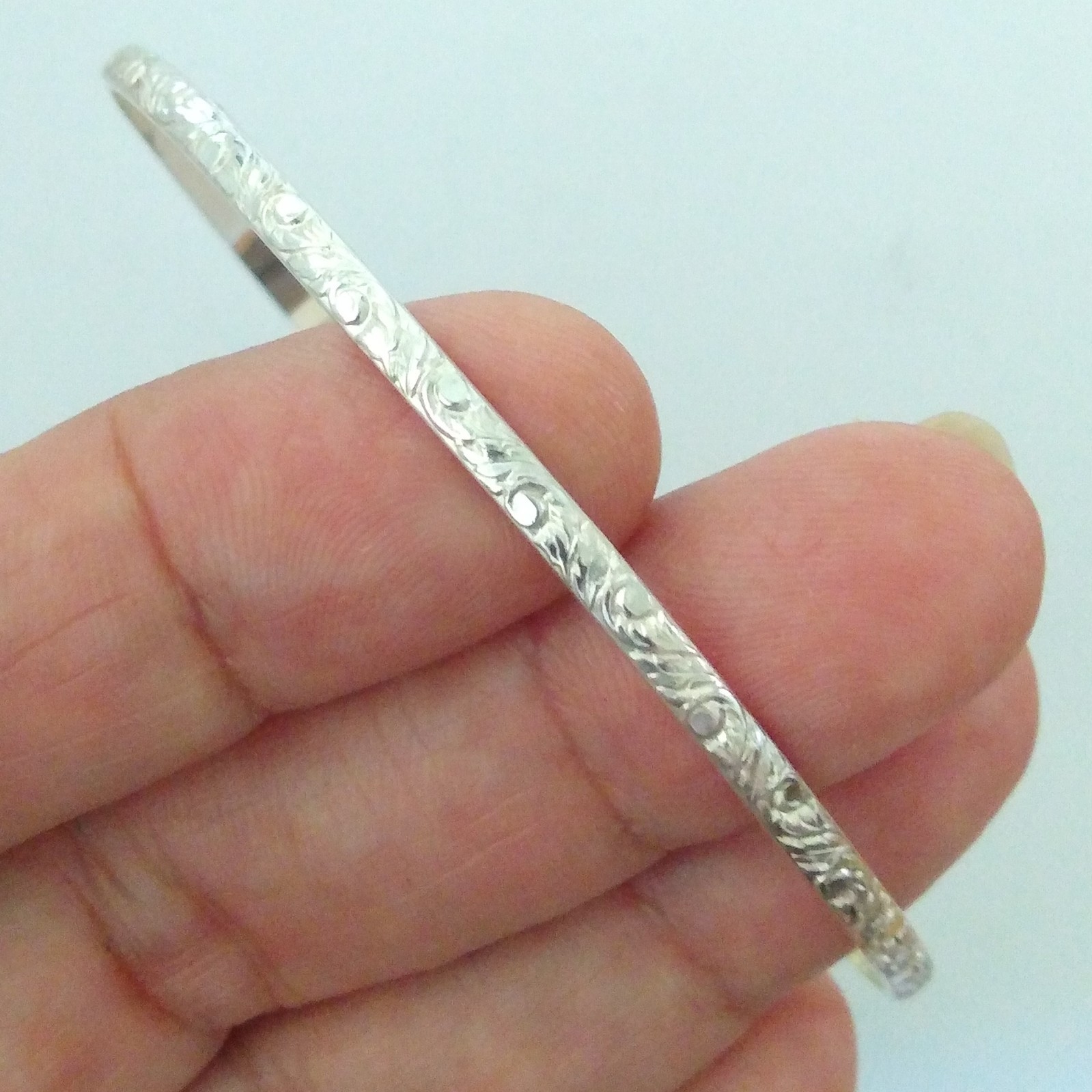 Vintage Sterling Silver 925 FANCY Bangle Bracelet Size 8.25″ 3.5mm