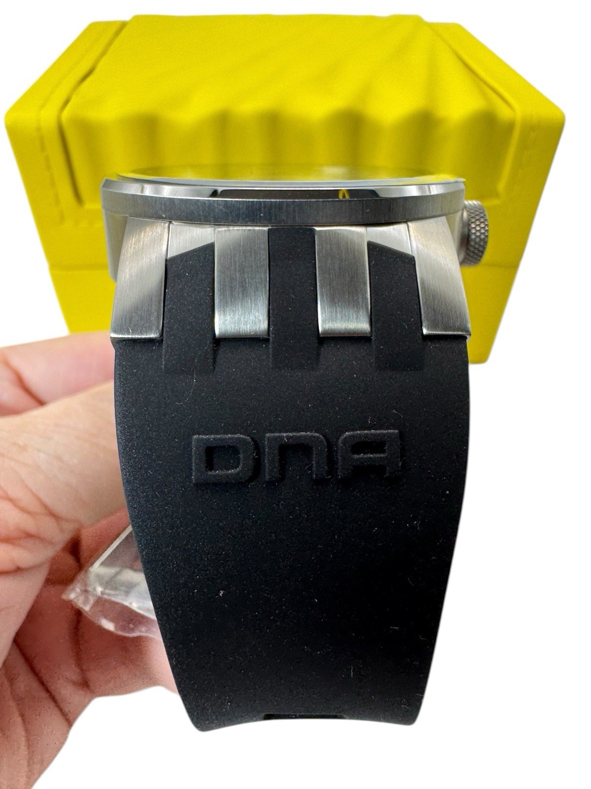 Mens Invicta DNA Rainbow Bright Turbine Watch Model 10445 46mm New Battery