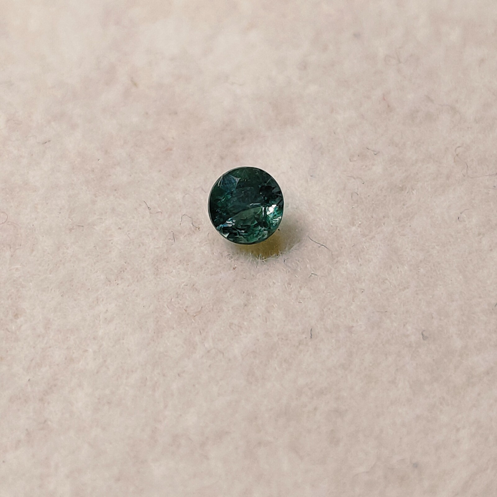 Natural Alexandrite Loose Gemstone 3x3mm Round Green Color Change Red 0.15Ct Cut