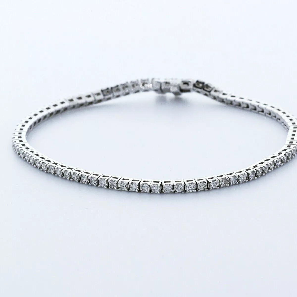 Tennis Bracelet Solid 14K Gold Classic Round 3.25 Carat Lab-Grown Diamond E VVS2