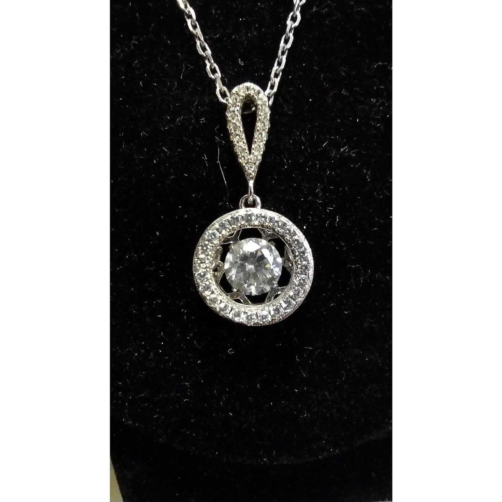 Fuzion Creations 925 Sterling Silver Dancing Crystal Pendant Gem Accent Necklace