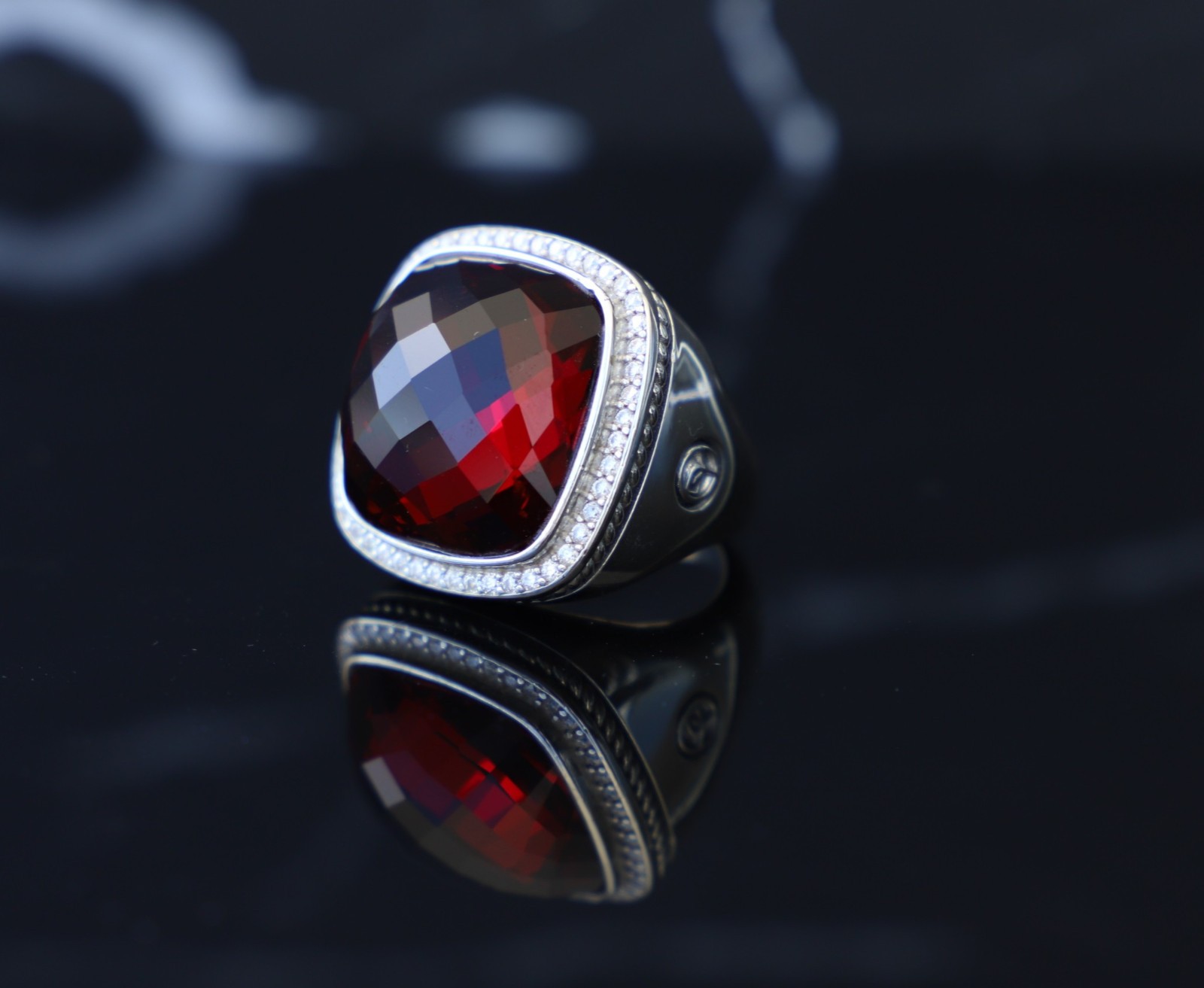 Women’s David Yurman Garnet Sterling Silver 20mm Albion Ring size 8