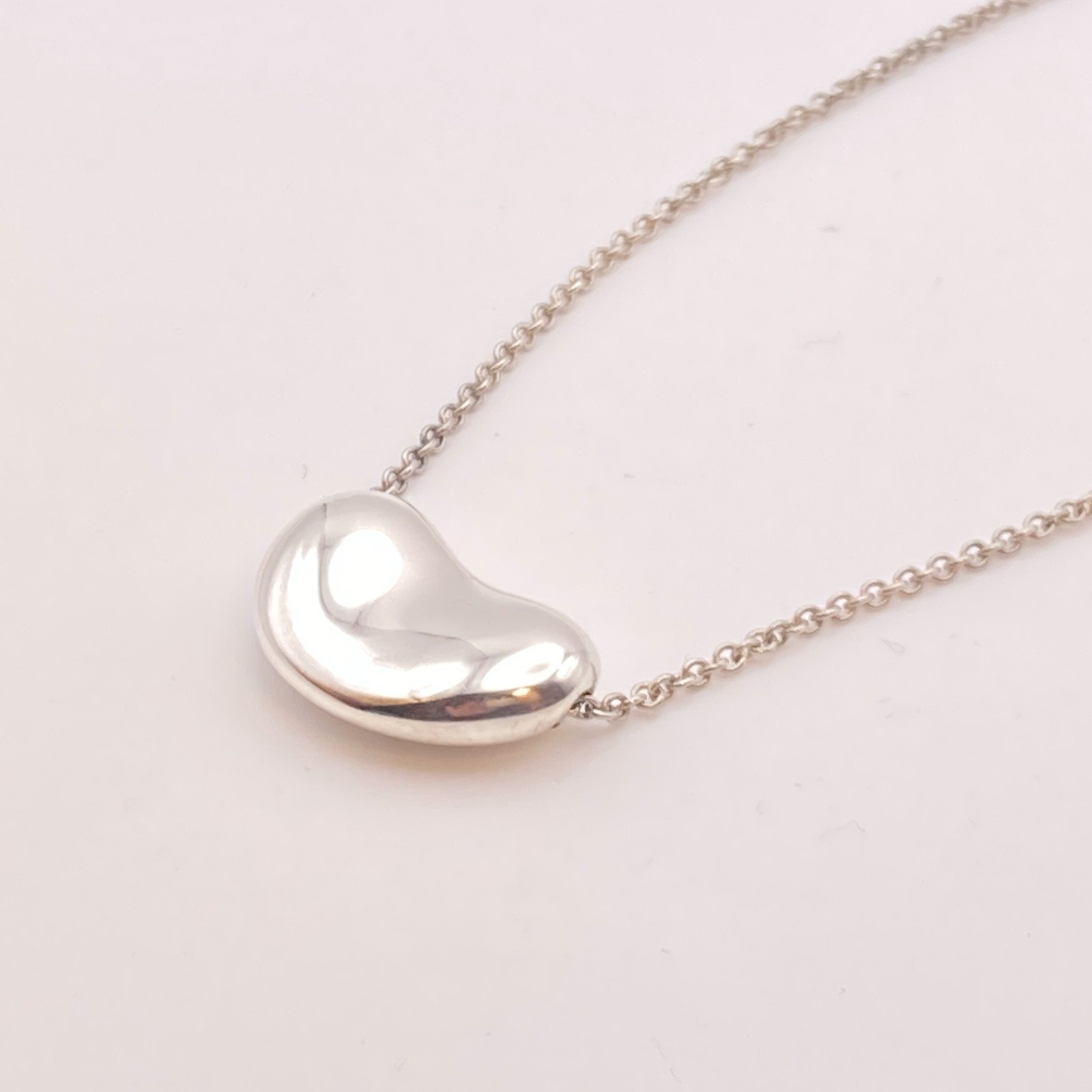 Tiffany & Co. 21mm Bean Pendant Necklace 16″ Silver 10.9g