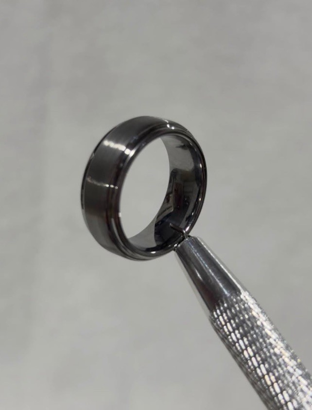 Tungsten Carbide Silver Tone Band Ring