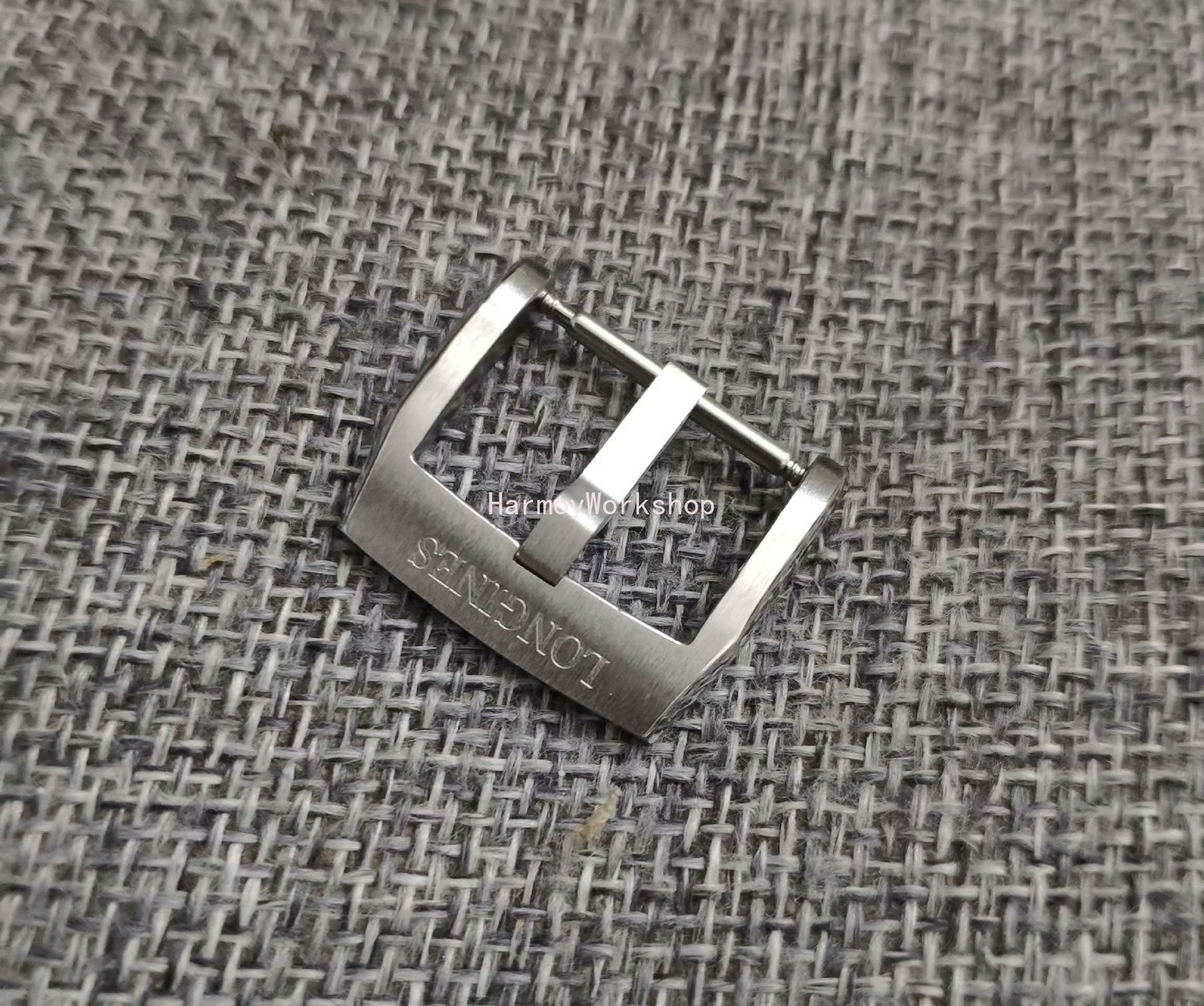 Original Longines Spirit 19mm Silver Clasp Buckle For Straps 19mm at Buckle End