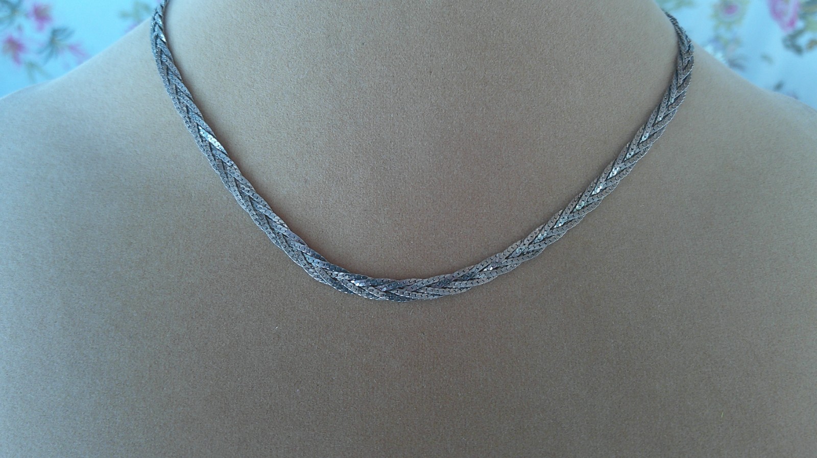 Vintage Silver Tone Braided Necklace Fold Over Closure 17″